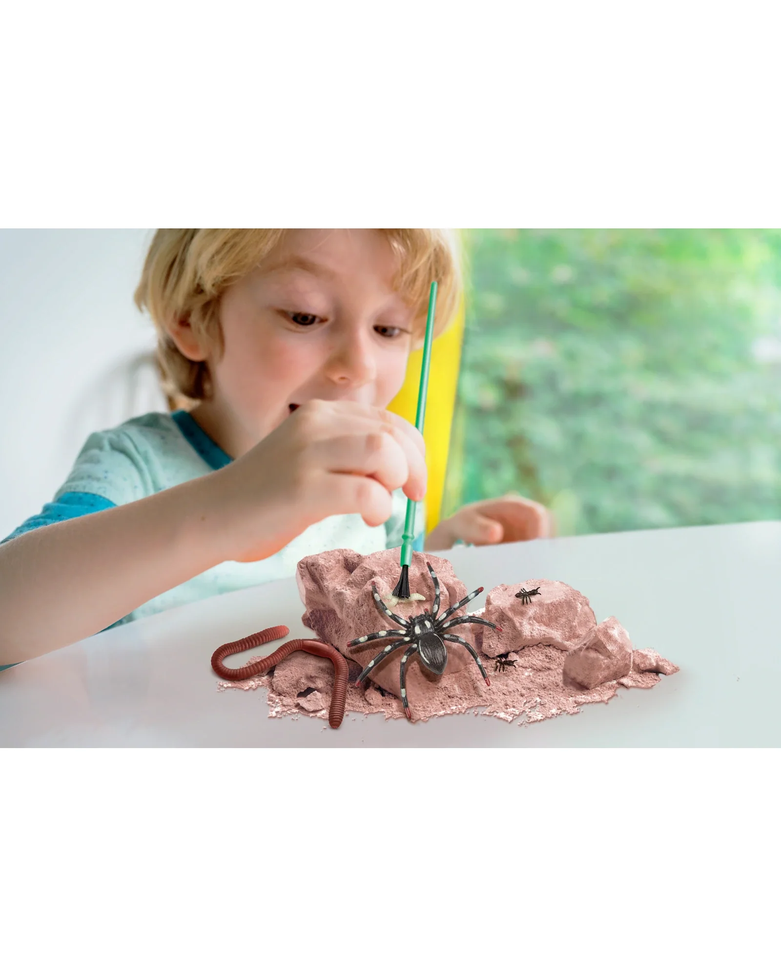 Kidz Labs Creepy Crawly Digging Kit - Image 7