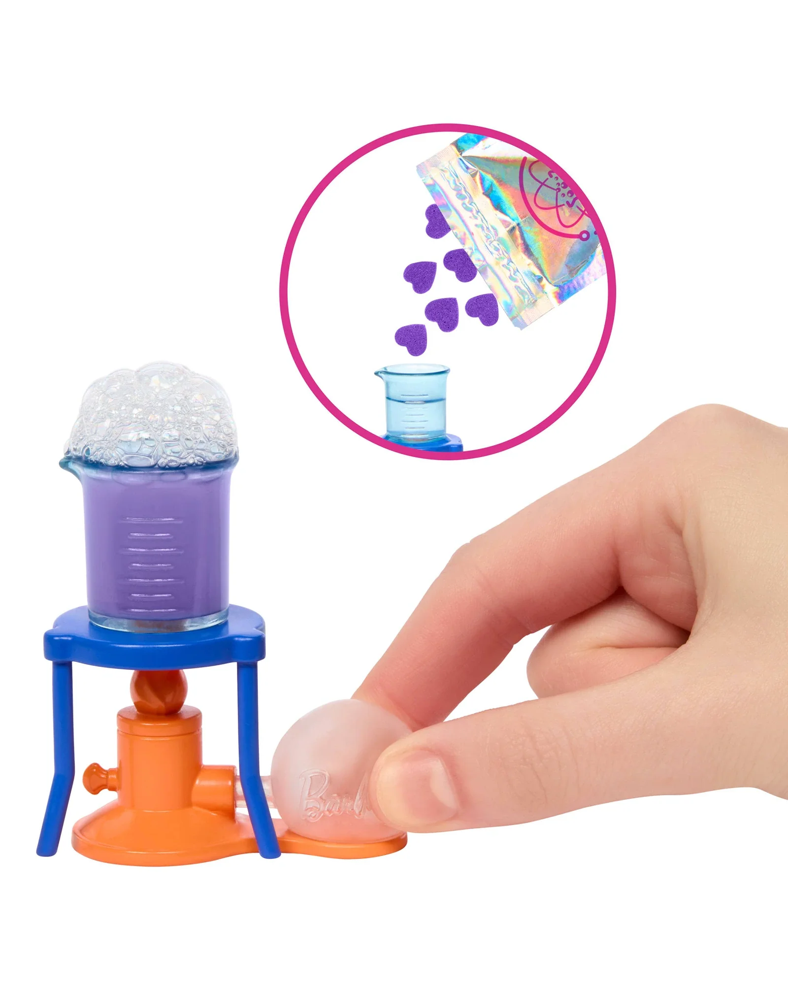 Barbie Deluxe Career: Scientist Doll - Image 4