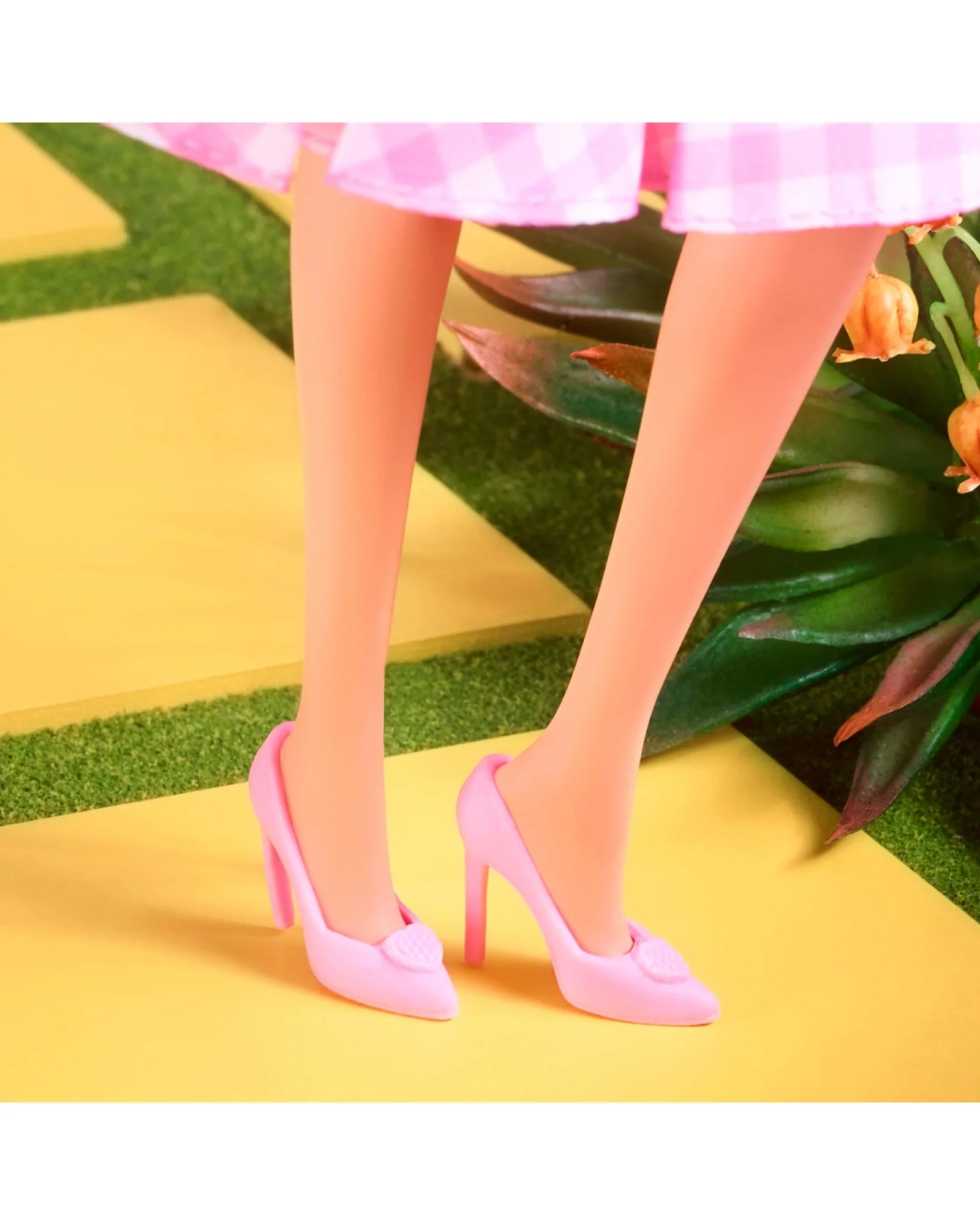 Barbie in Pink Gingham Dress – Barbie The Movie - Image 14