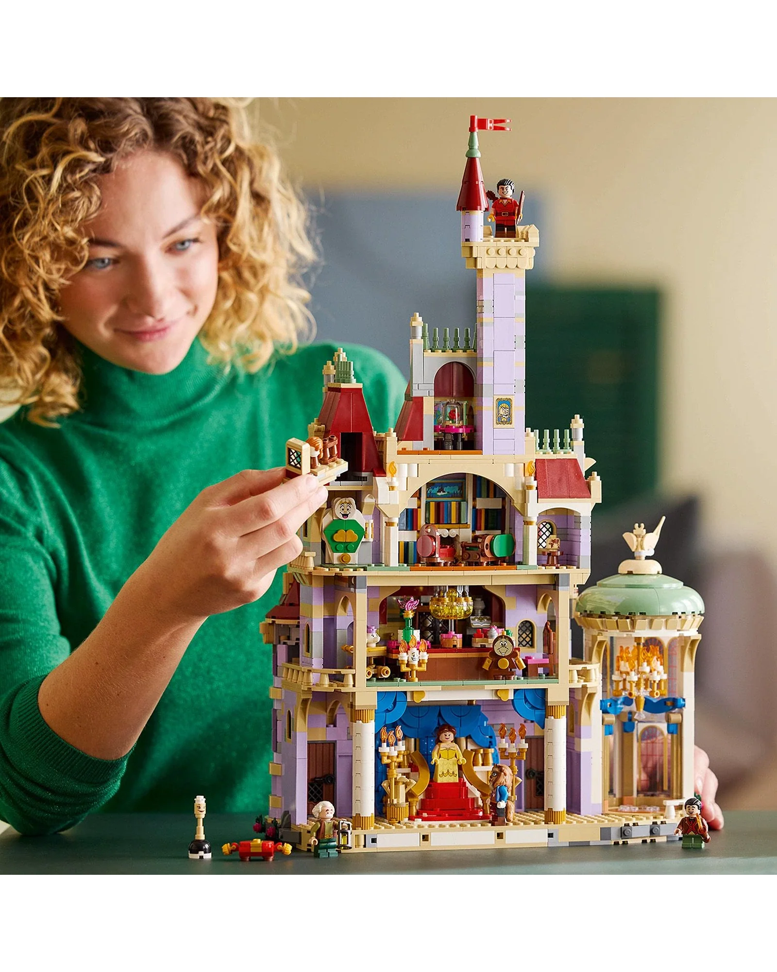 43263 Beauty and the Beast Castle - Image 4