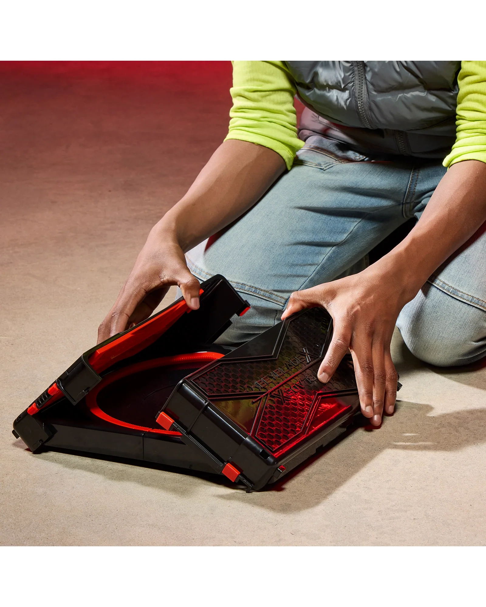 Beyblade Sakura Portable Stadium - Image 9