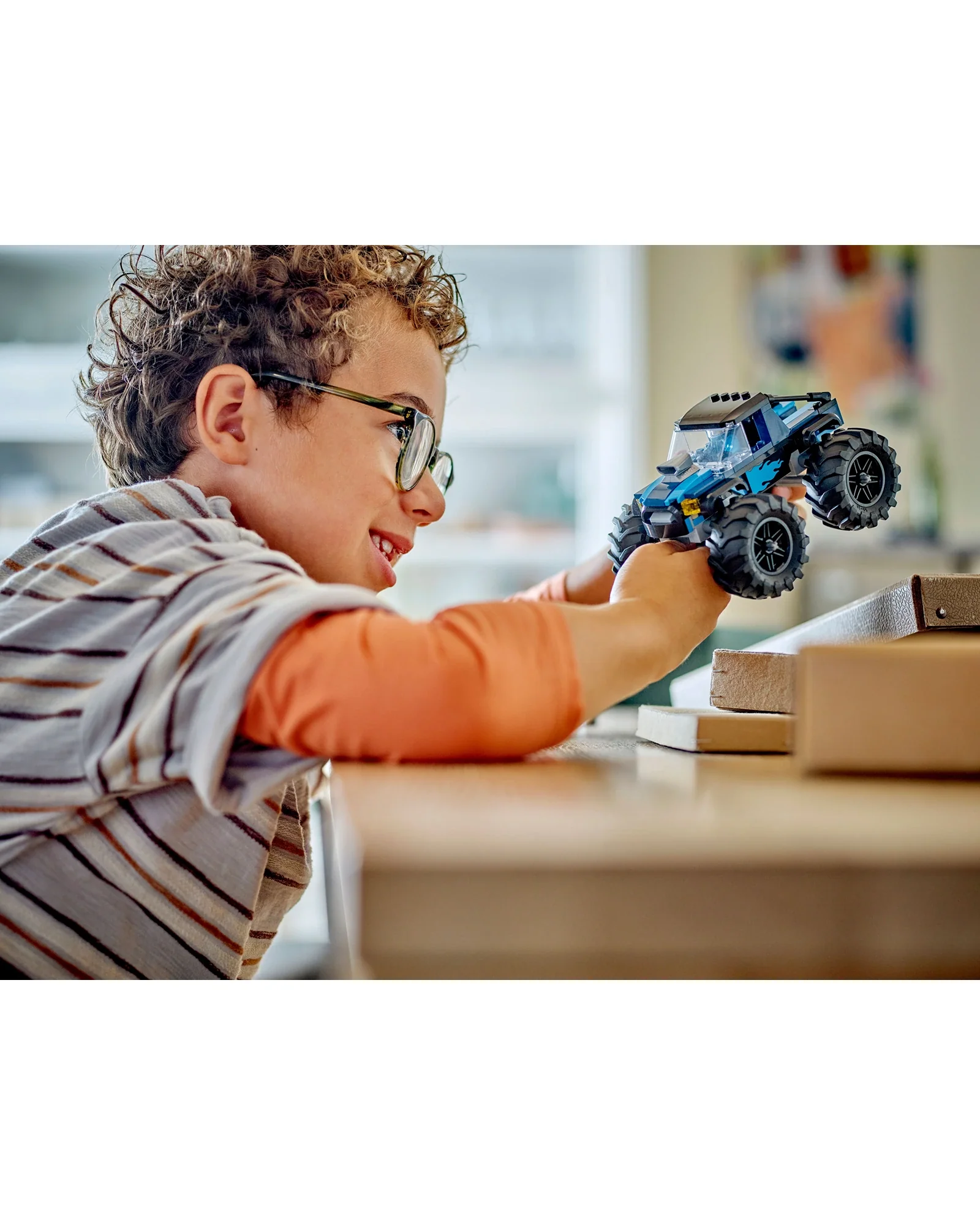 60402 Blue Monster Truck - Image 5