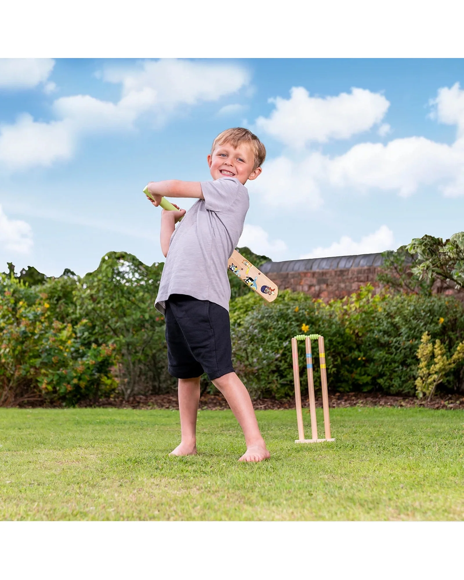 Bluey Cricket Set - Image 6