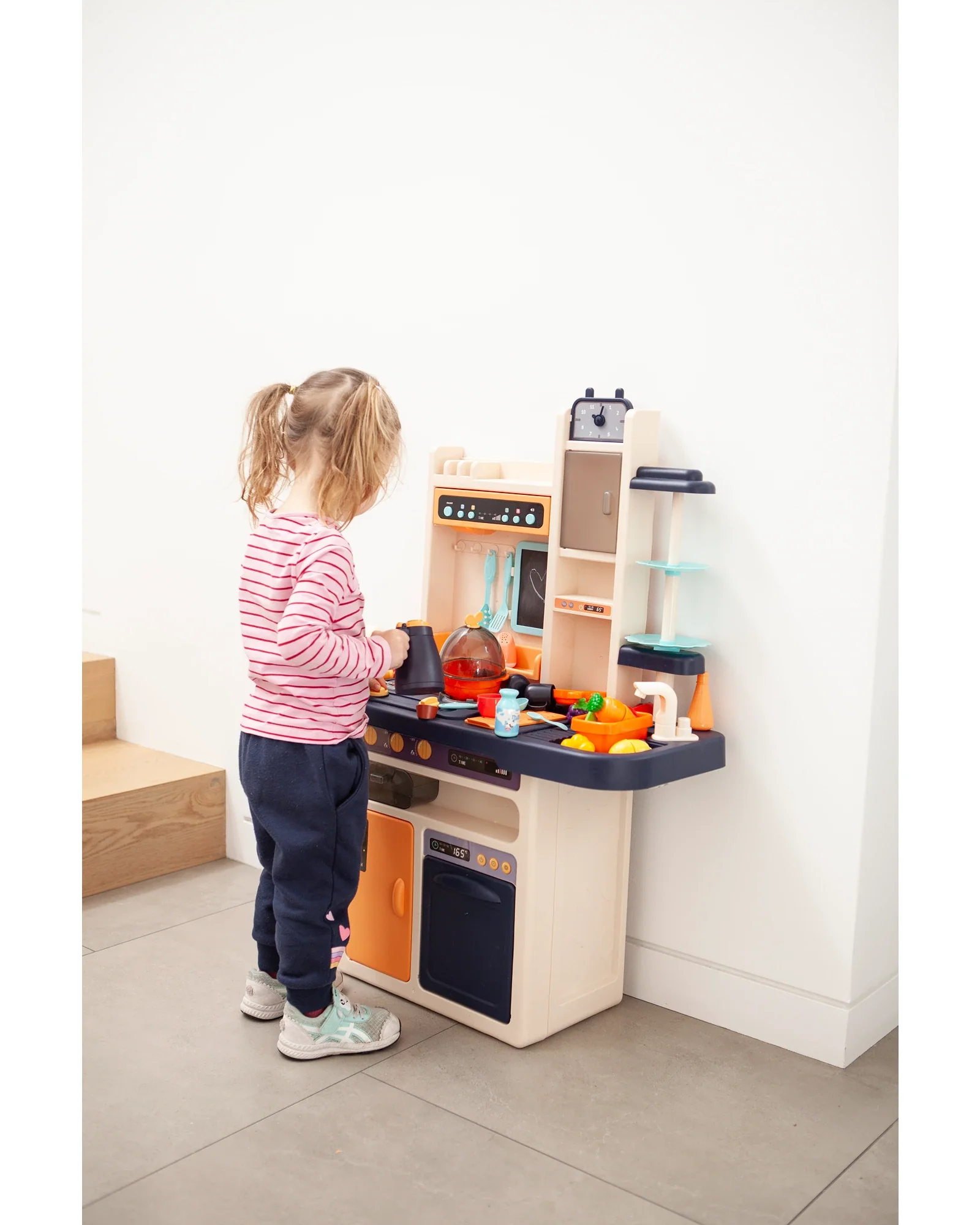 Cook and Learn Kitchen - Image 4