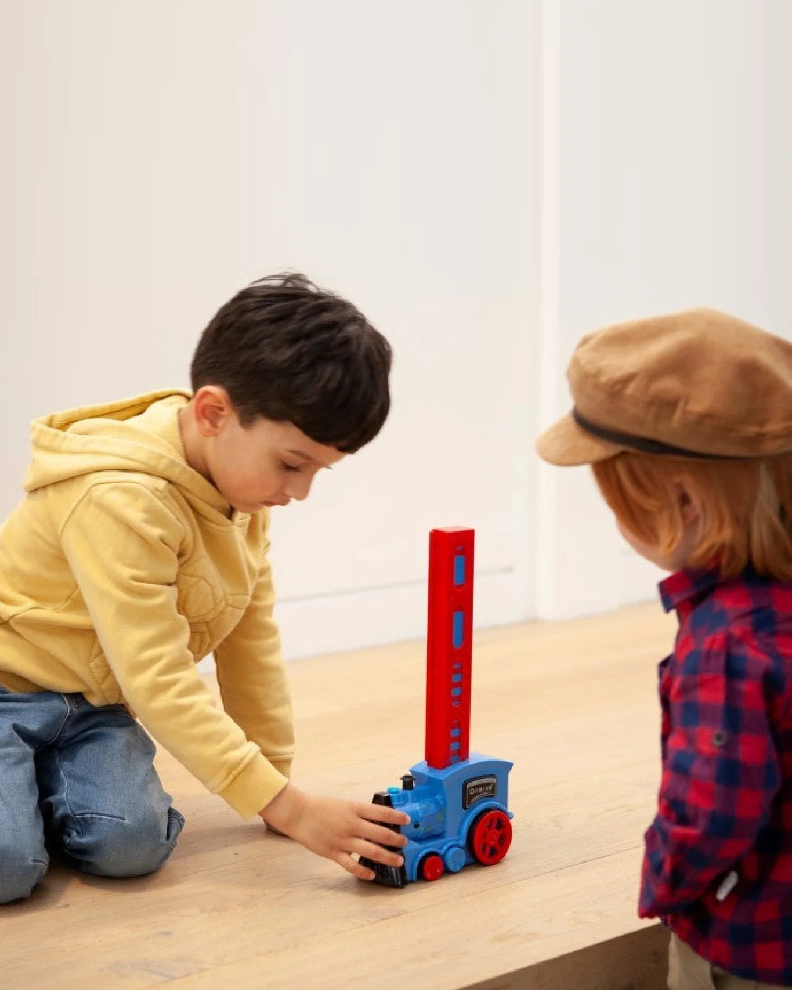 Domino Steam Train - Image 2