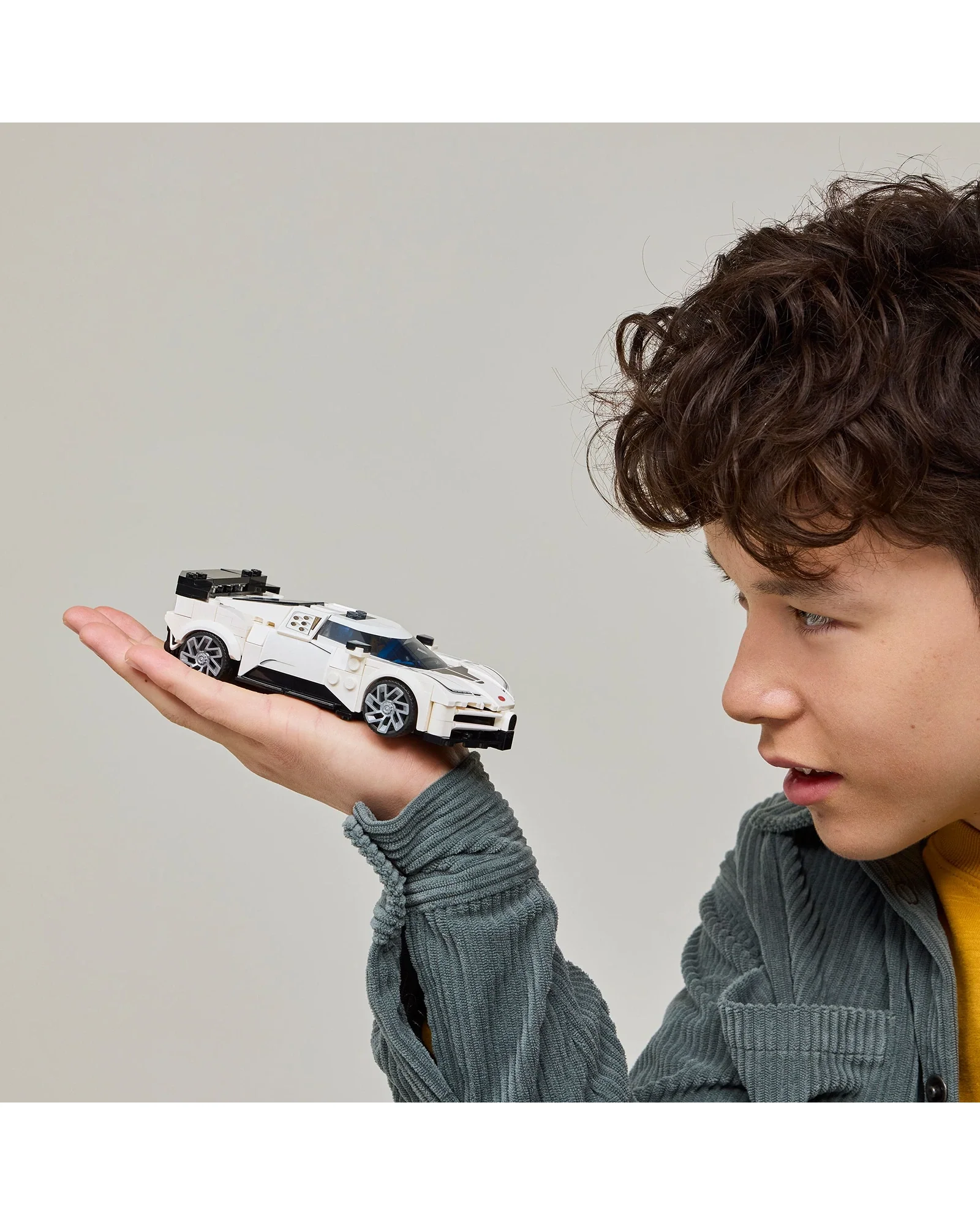 77240 Bugatti Centodieci Hyper Sports Car - Image 5