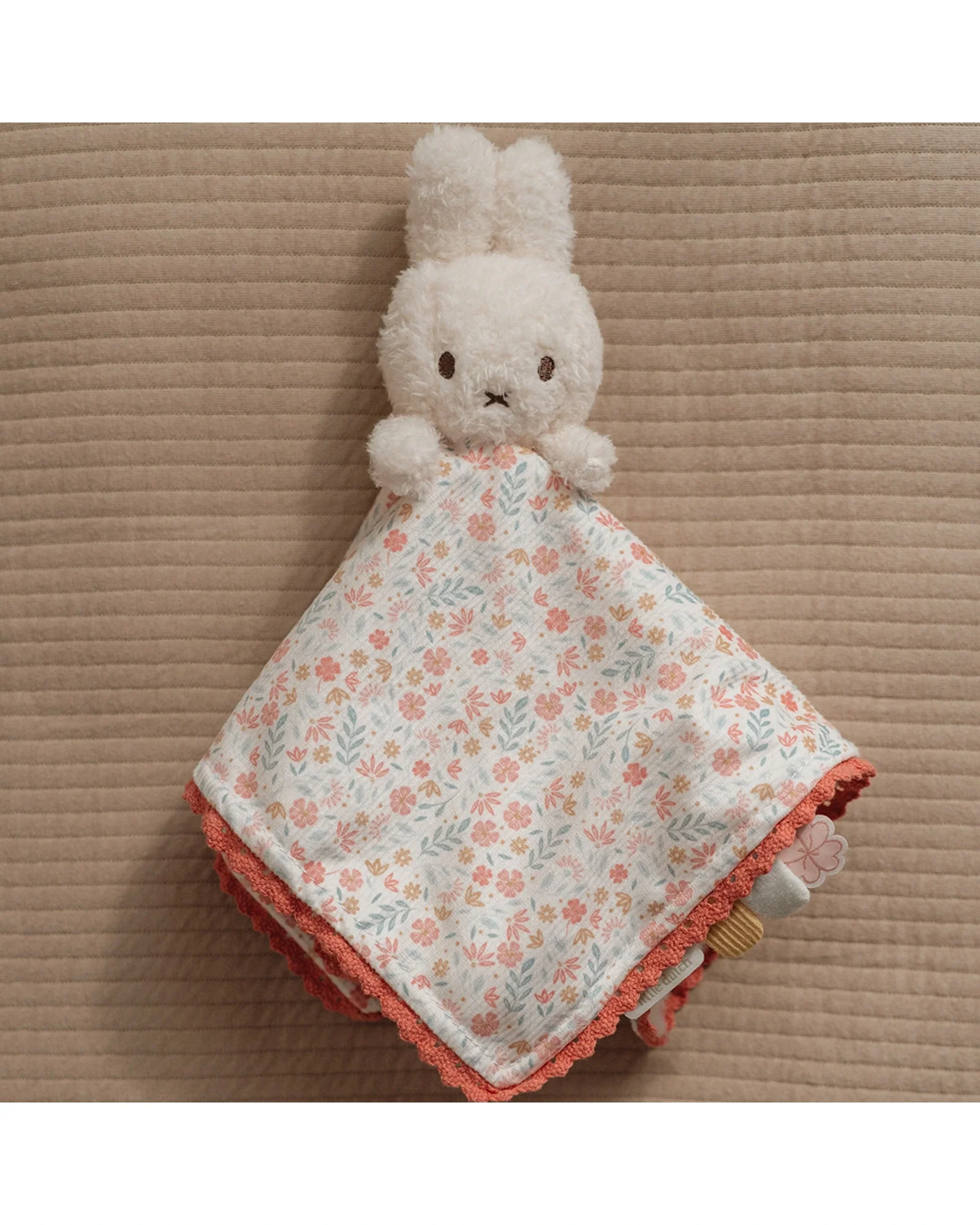 Cuddle Cloth: Miffy Lucky Blossom - Image 4