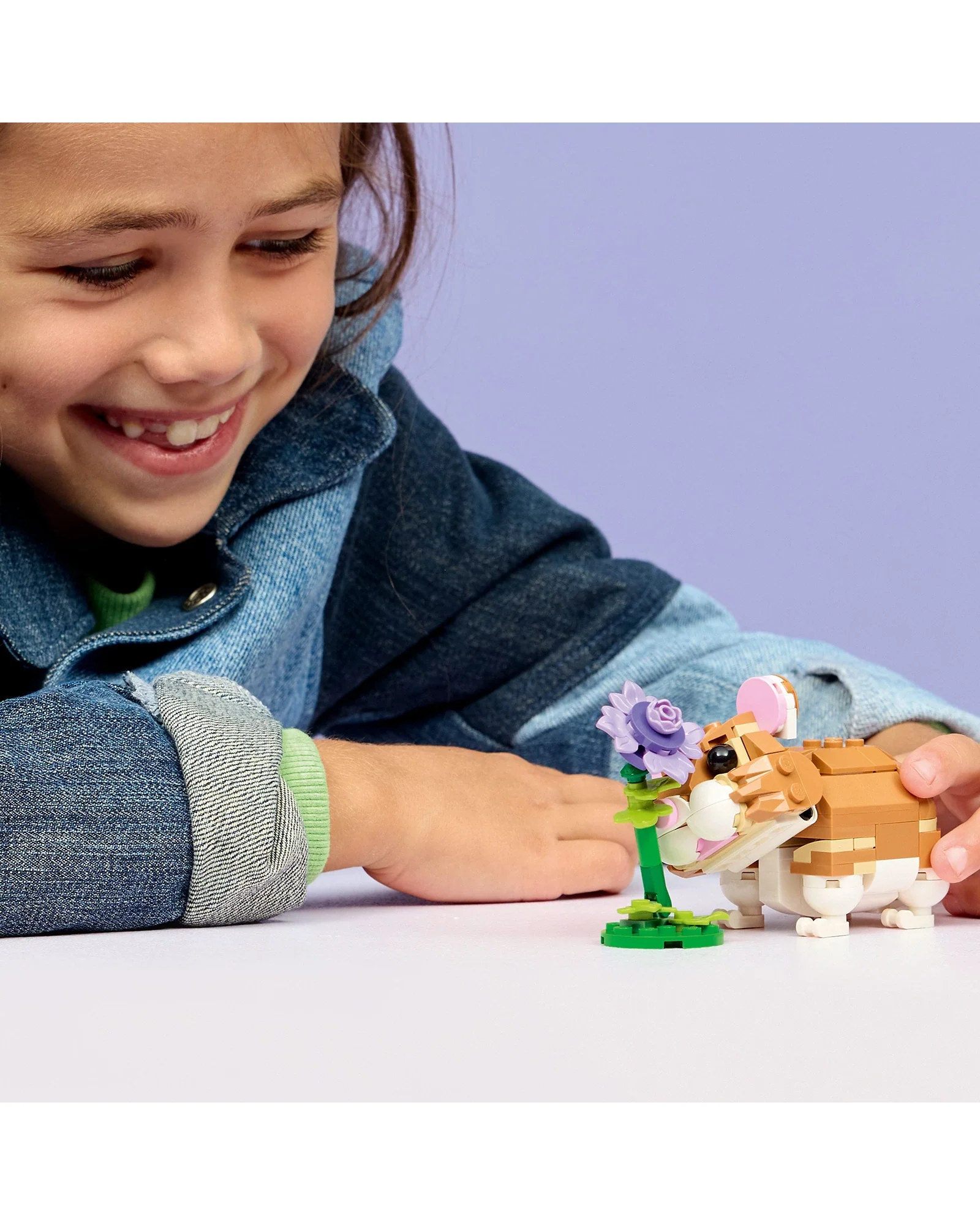 31376 Cute Hamster with a Flower - Image 2