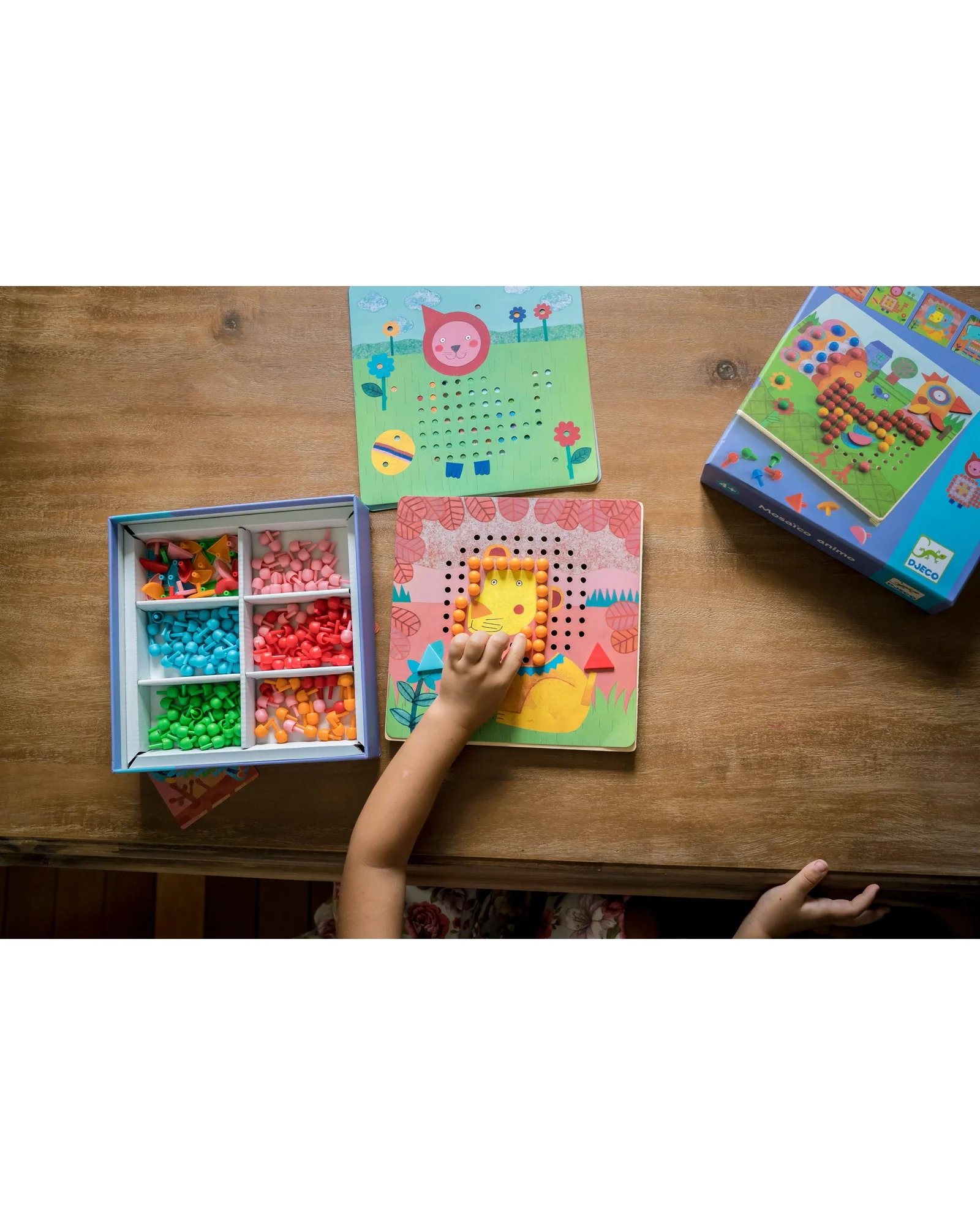 Djeco Animo Mosaico Peg Board - Image 12