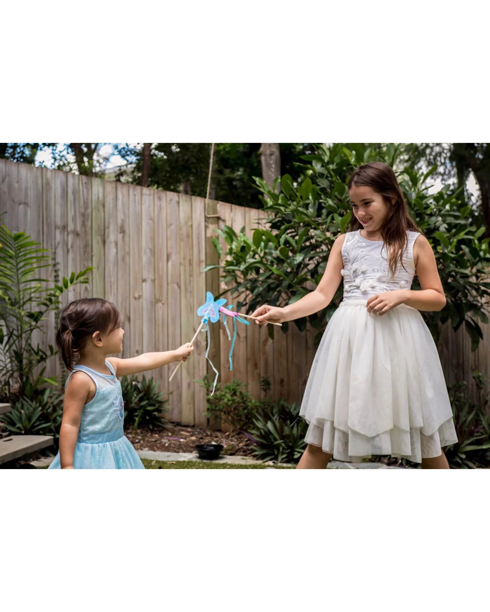 Djeco Do It Yourself Little Fairy Wands - Image 13