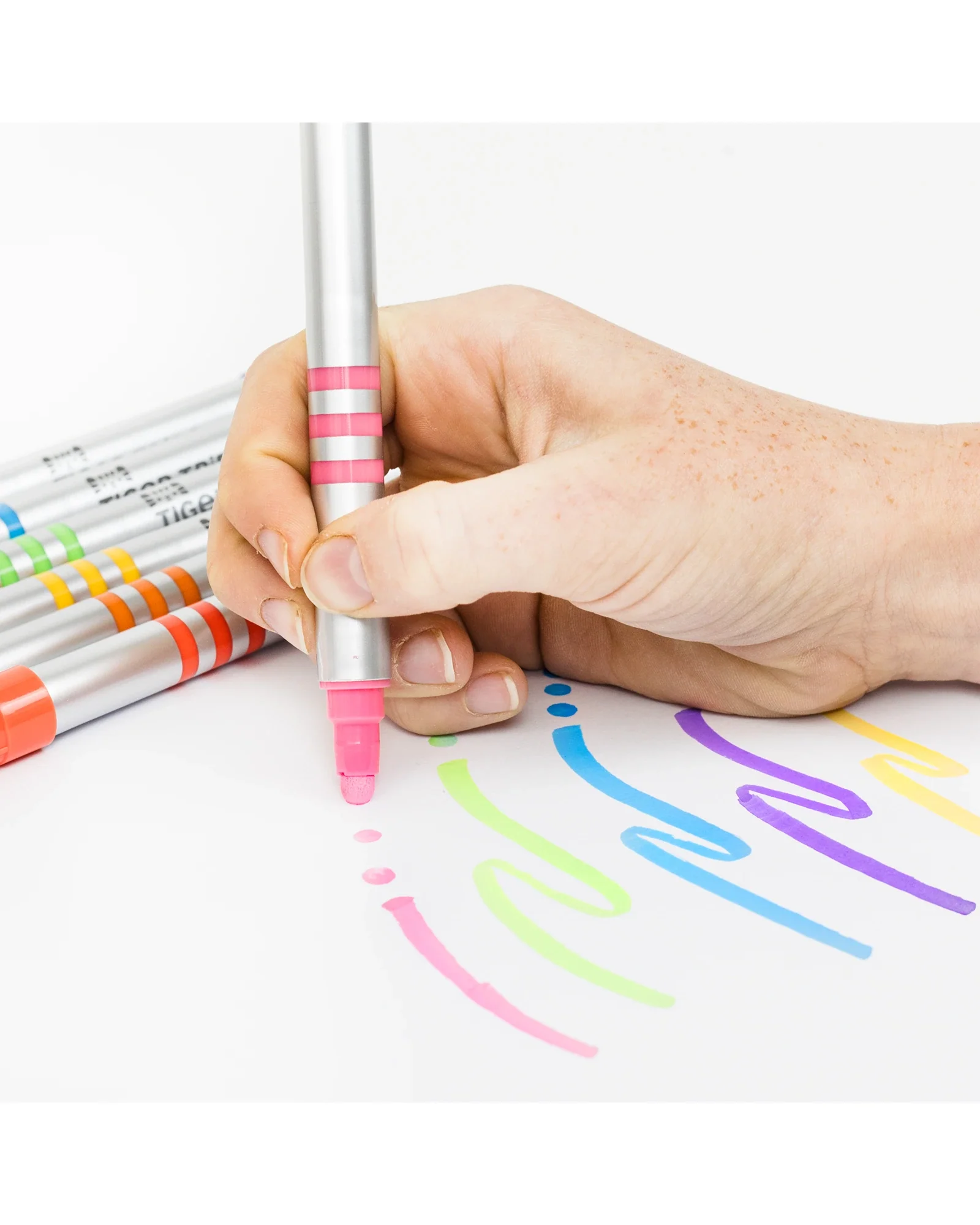 Dual-Tip Paint Pens - Image 6