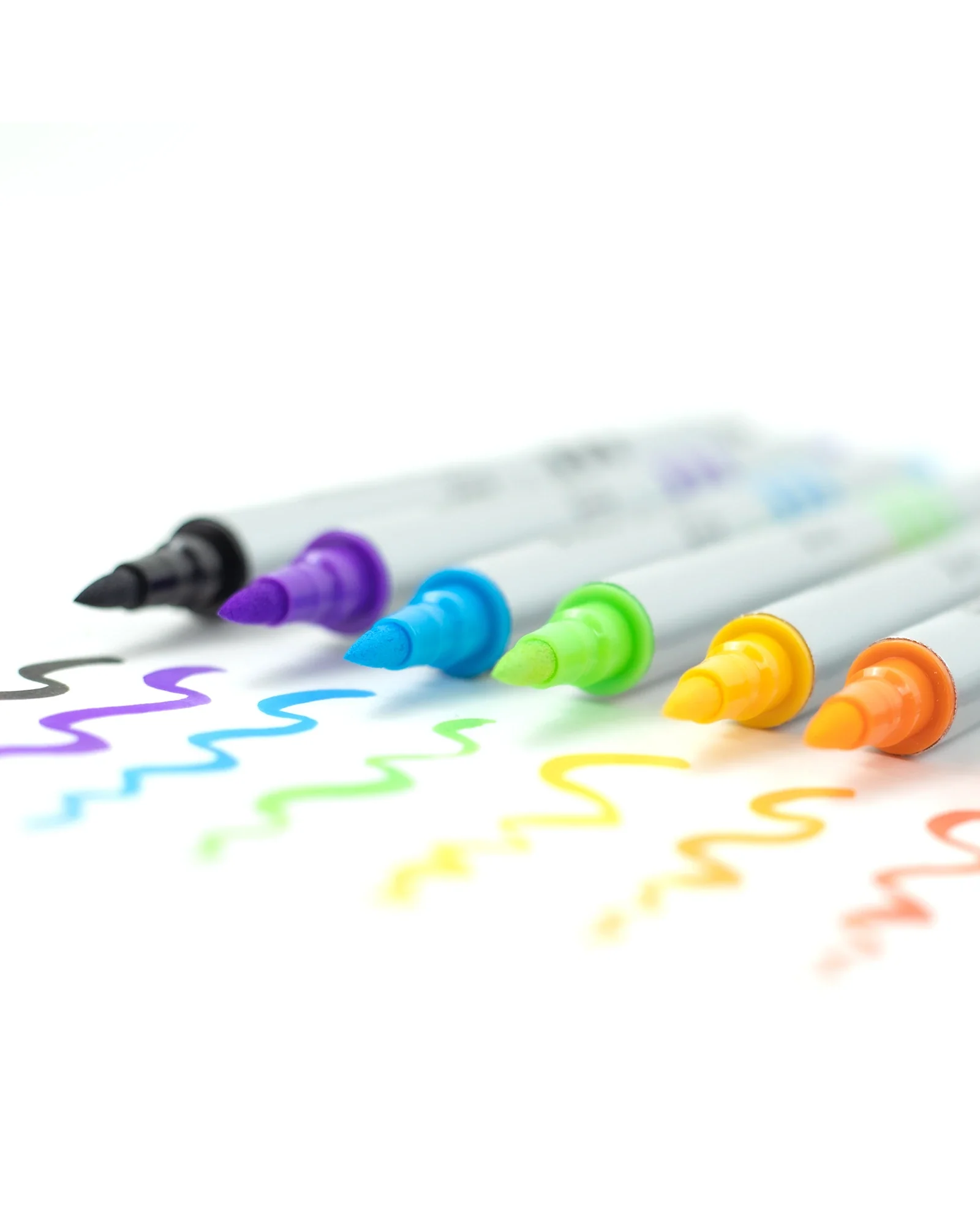 Dual-Tip Paint Pens - Image 9