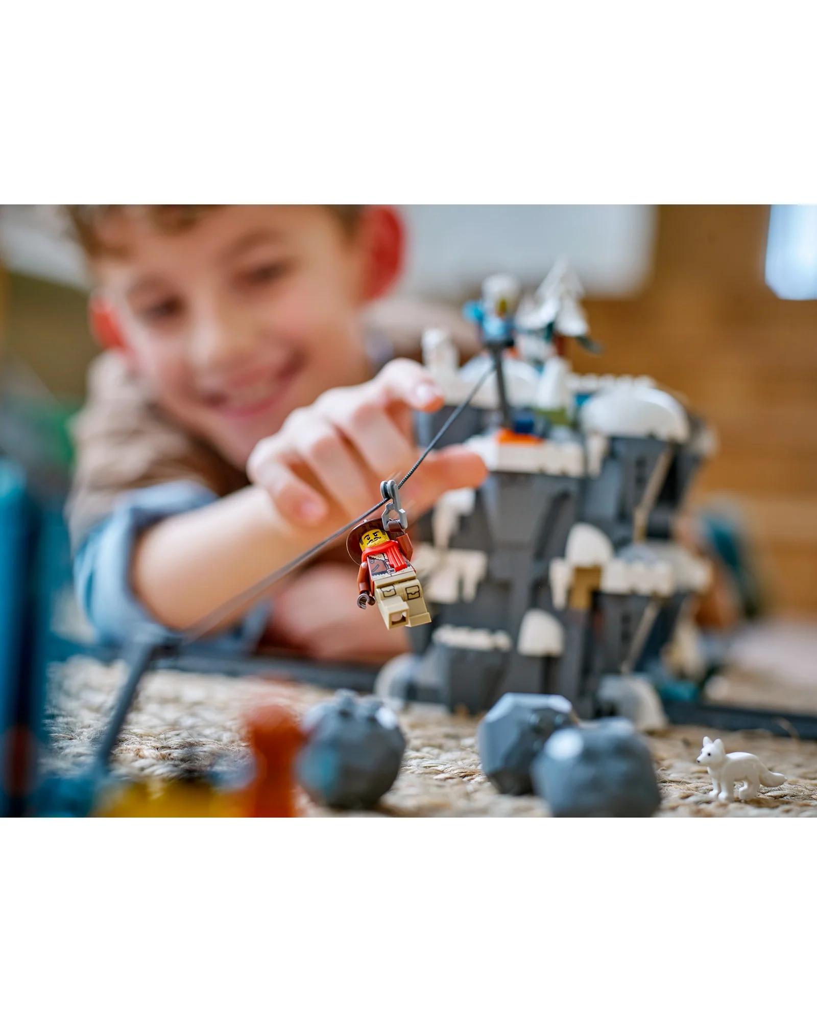 60470 Explorers' Arctic Polar Express Train - Image 14