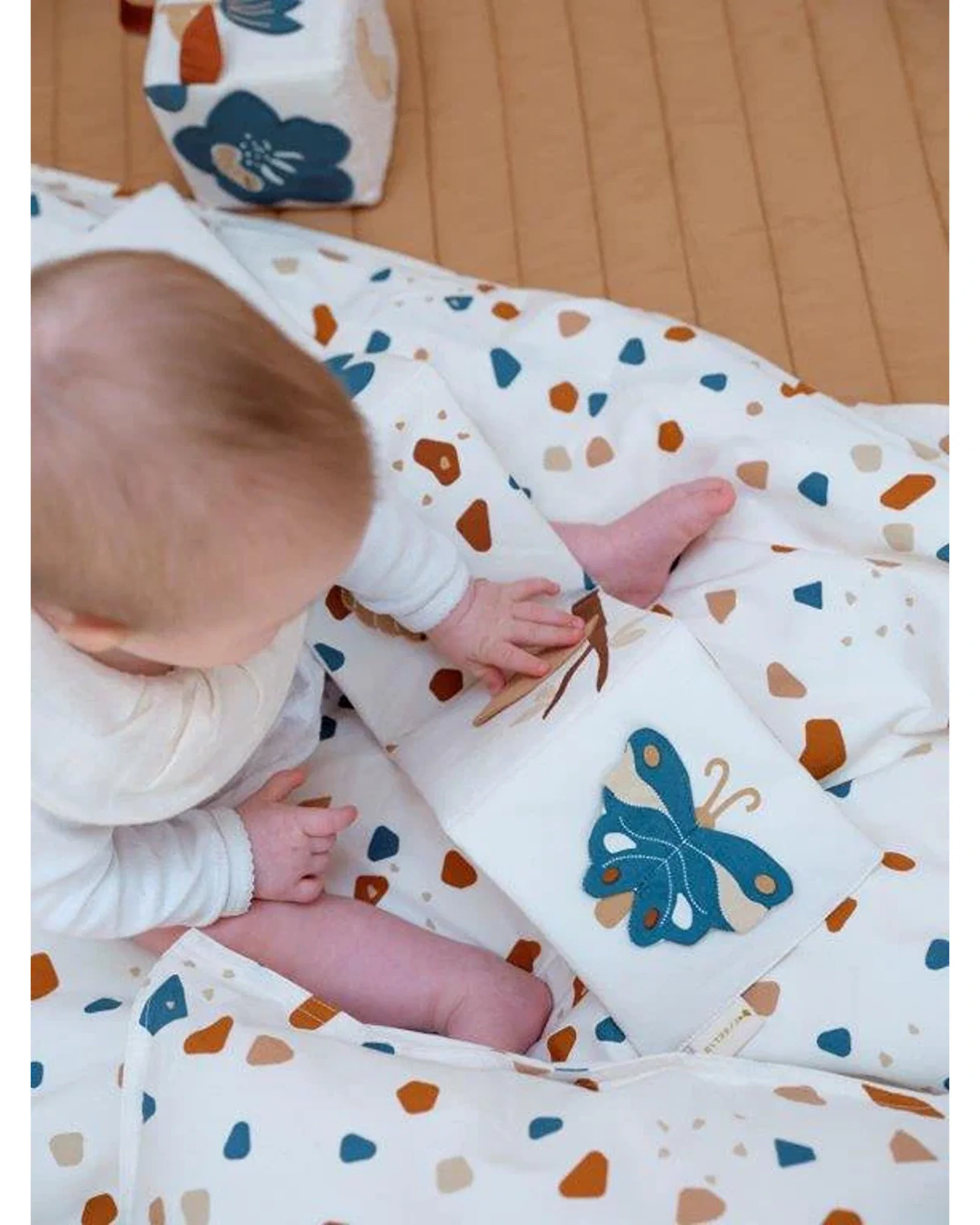 Fabelab - Fabric Book - My Little Butterfly - Image 3