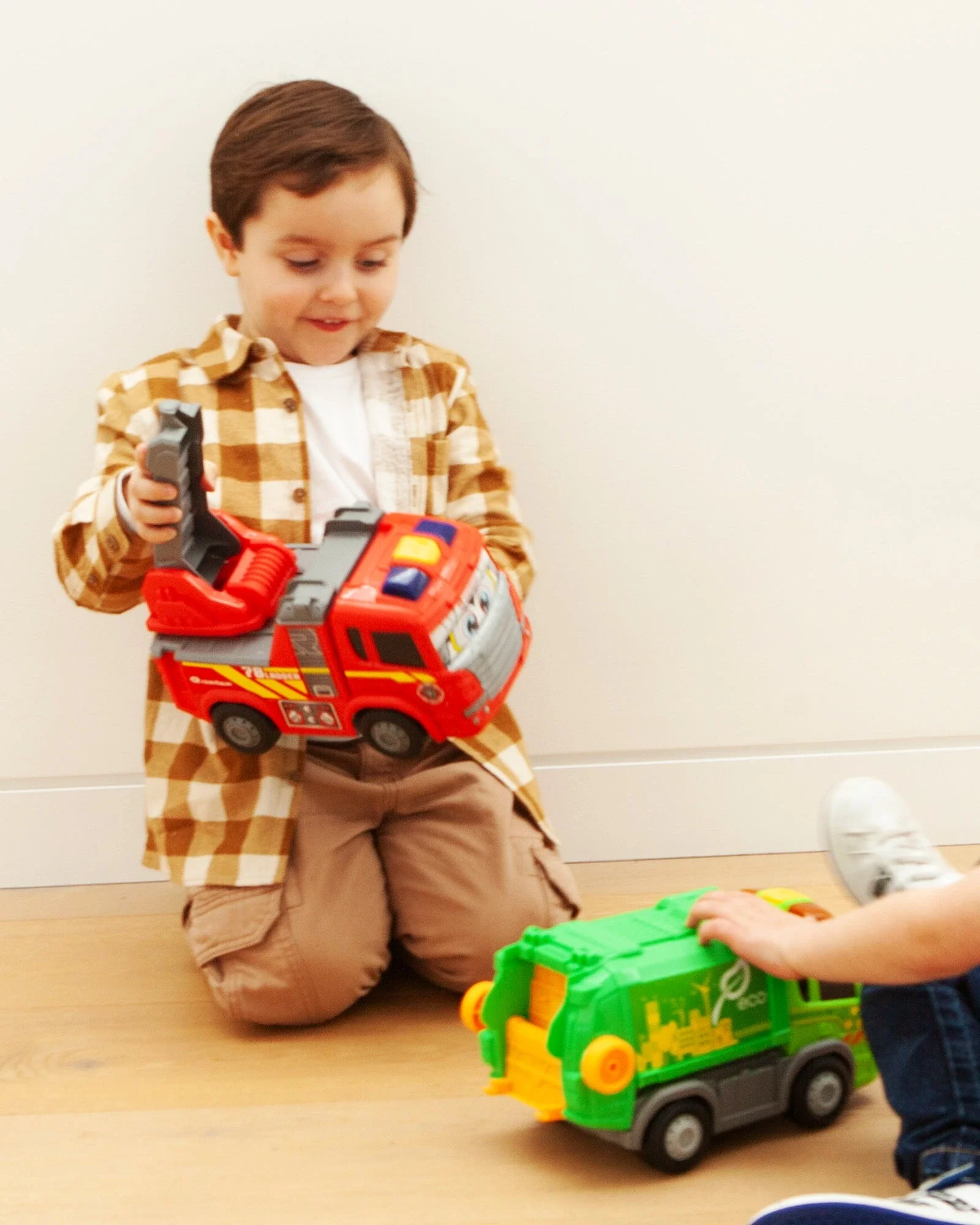 Junior Freddy Fire Truck - Image 7