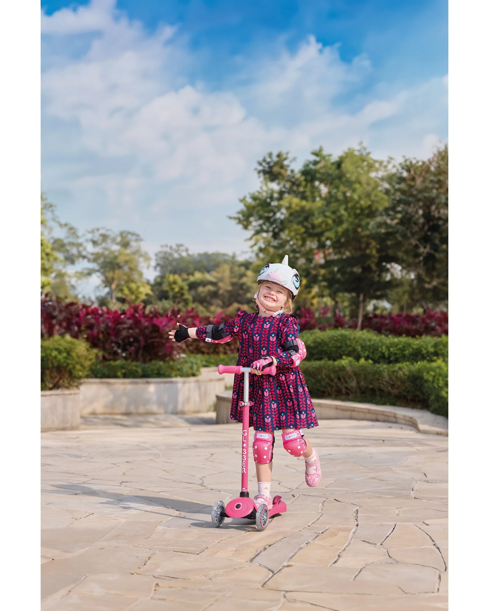 Globber Go Up Sporty Lights V2 Dark Pink - Image 13