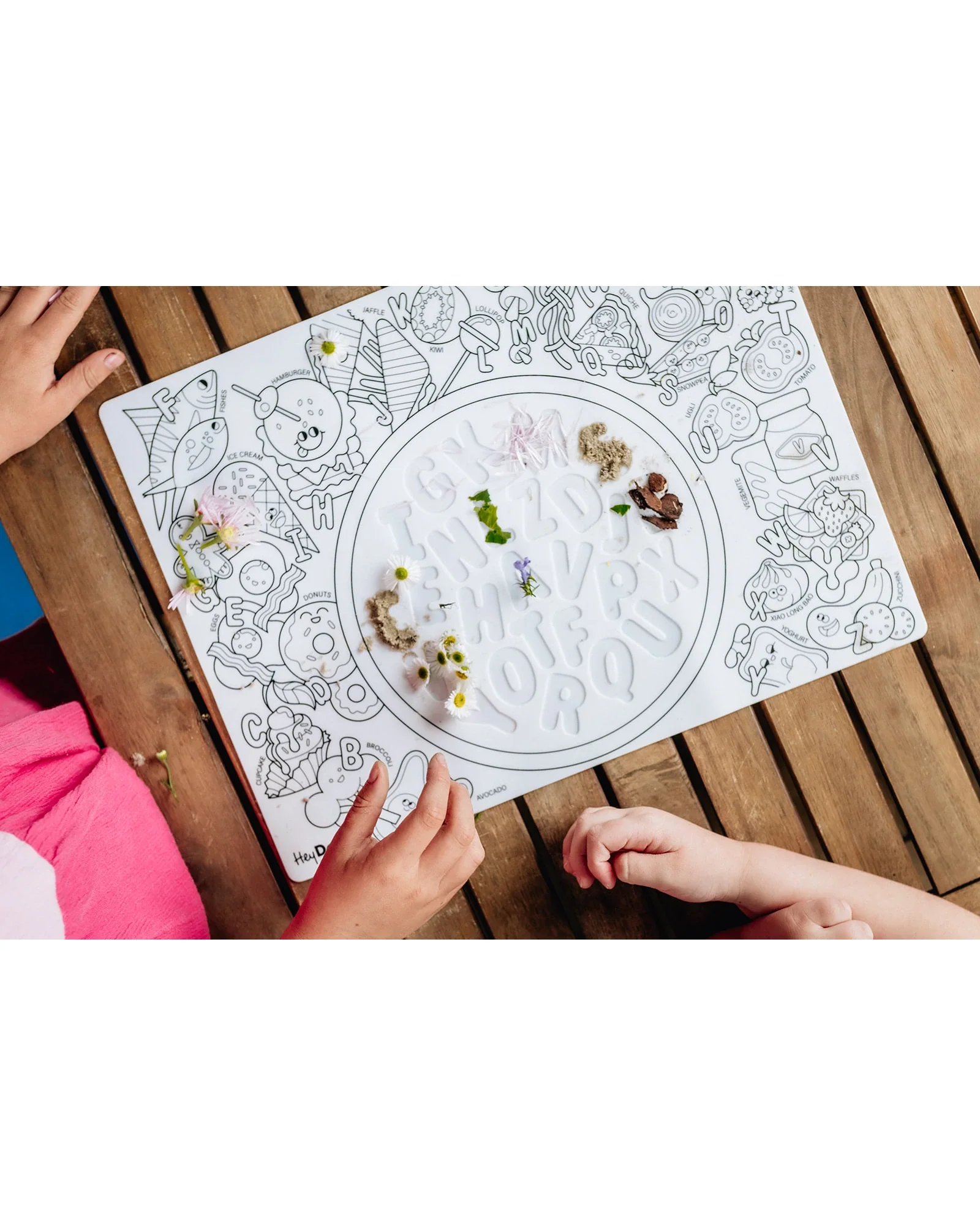 HeyDoodle Alphabet Soup Sensory Colouring & Doodle Mat - Image 10