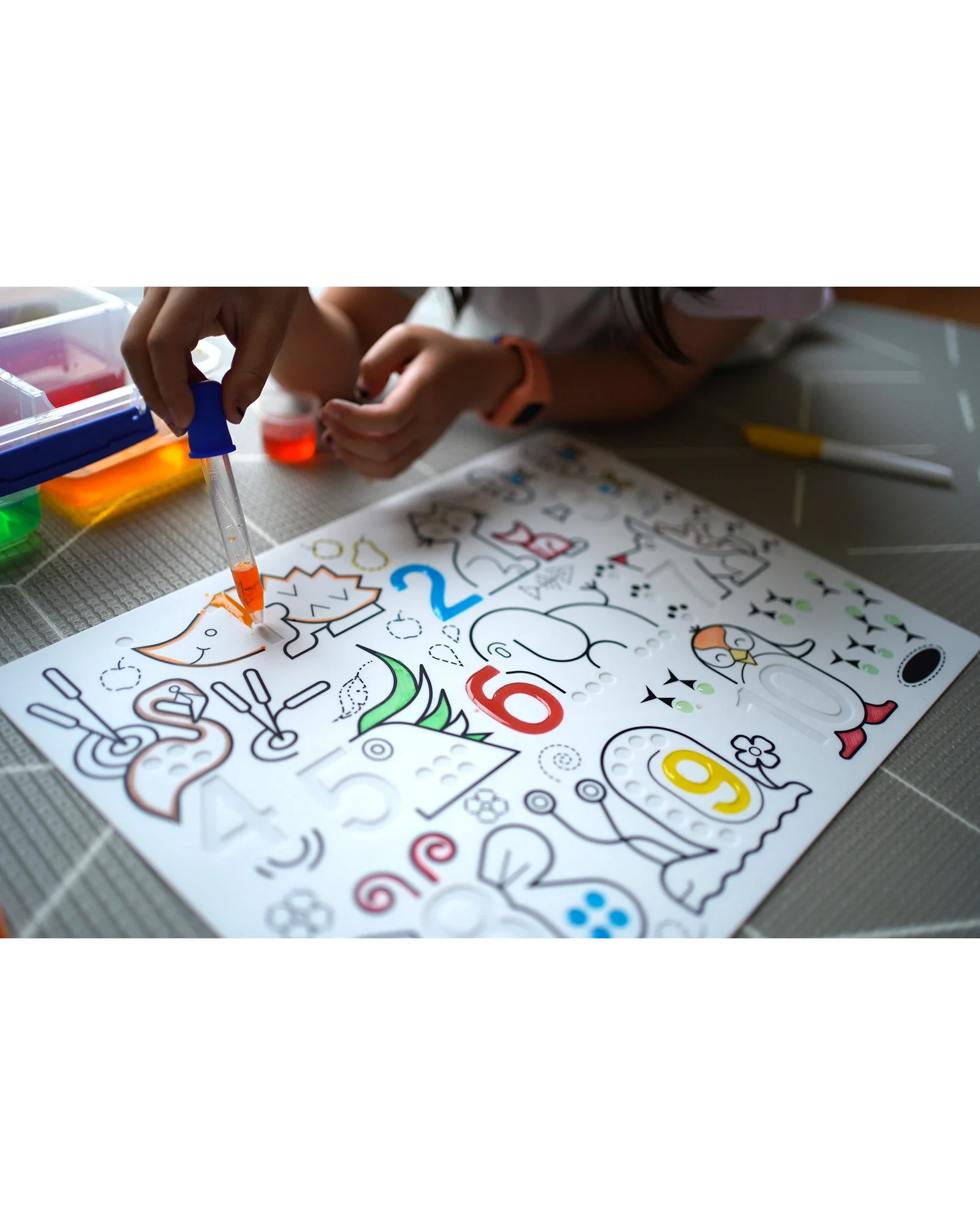 HeyDoodle Wild Digits Sensory Colouring & Doodle Mat - Image 3