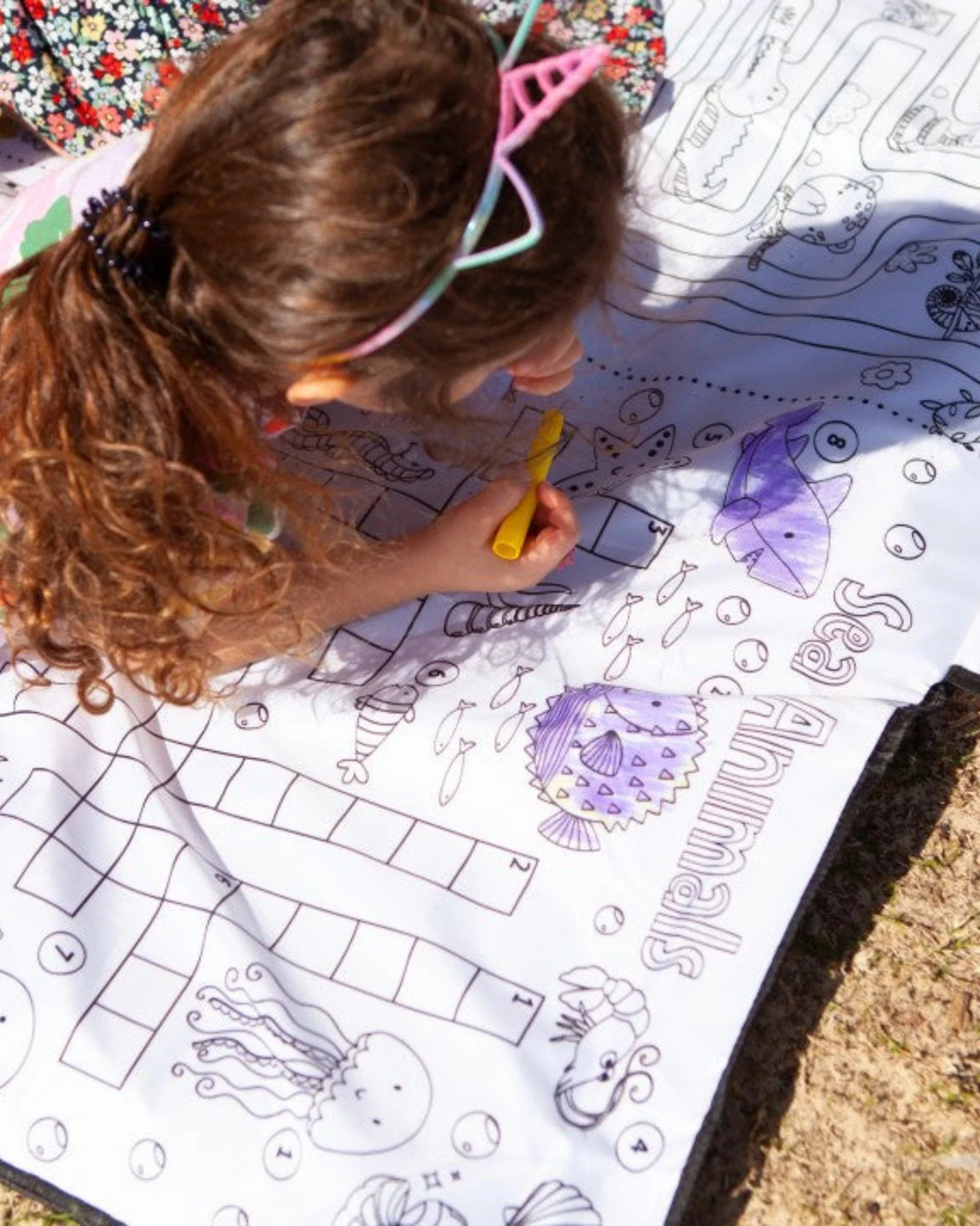 Picnic Blanket Colouring Fun V2 - Image 5