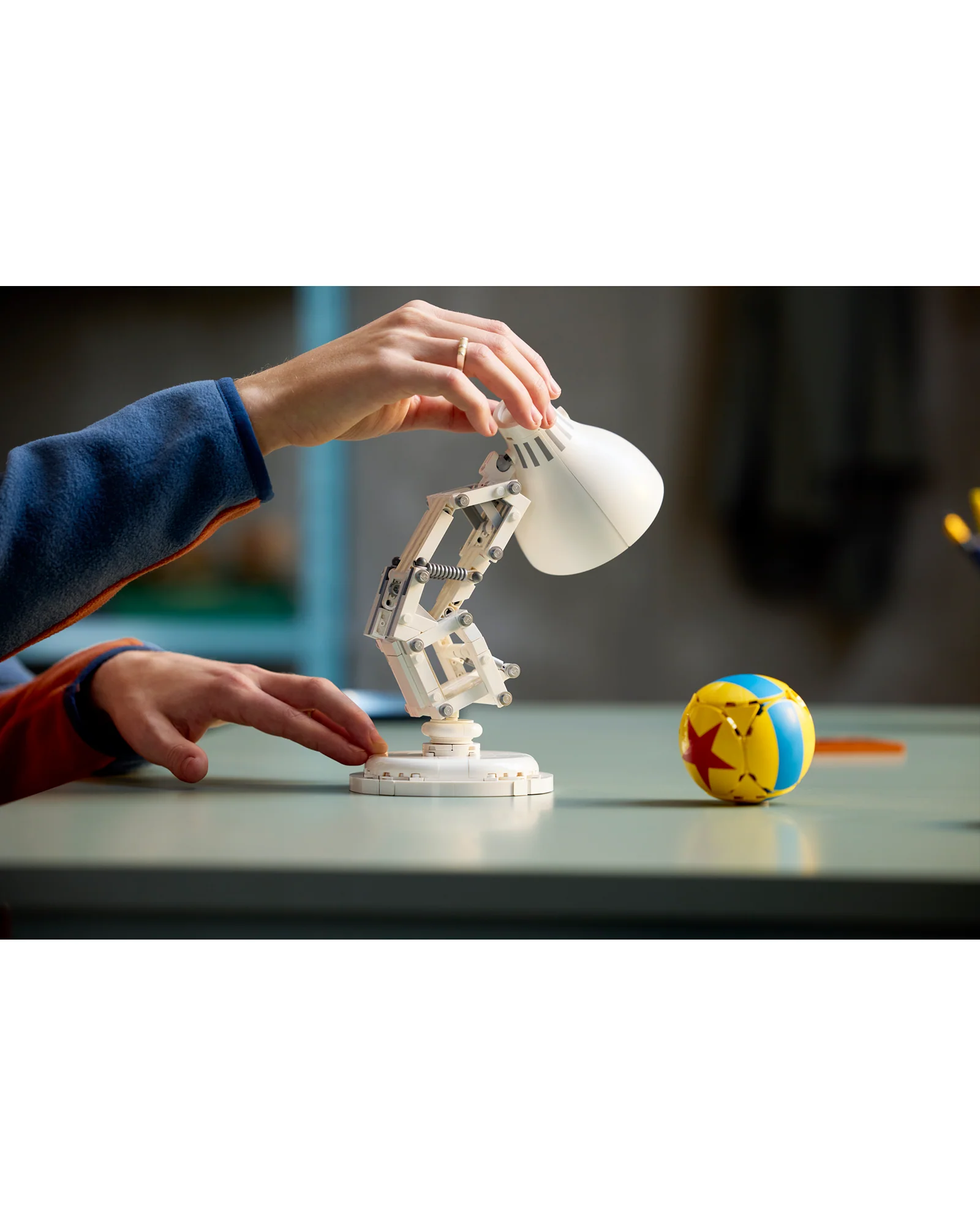 21357 Disney Pixar Luxo Jr - Image 3