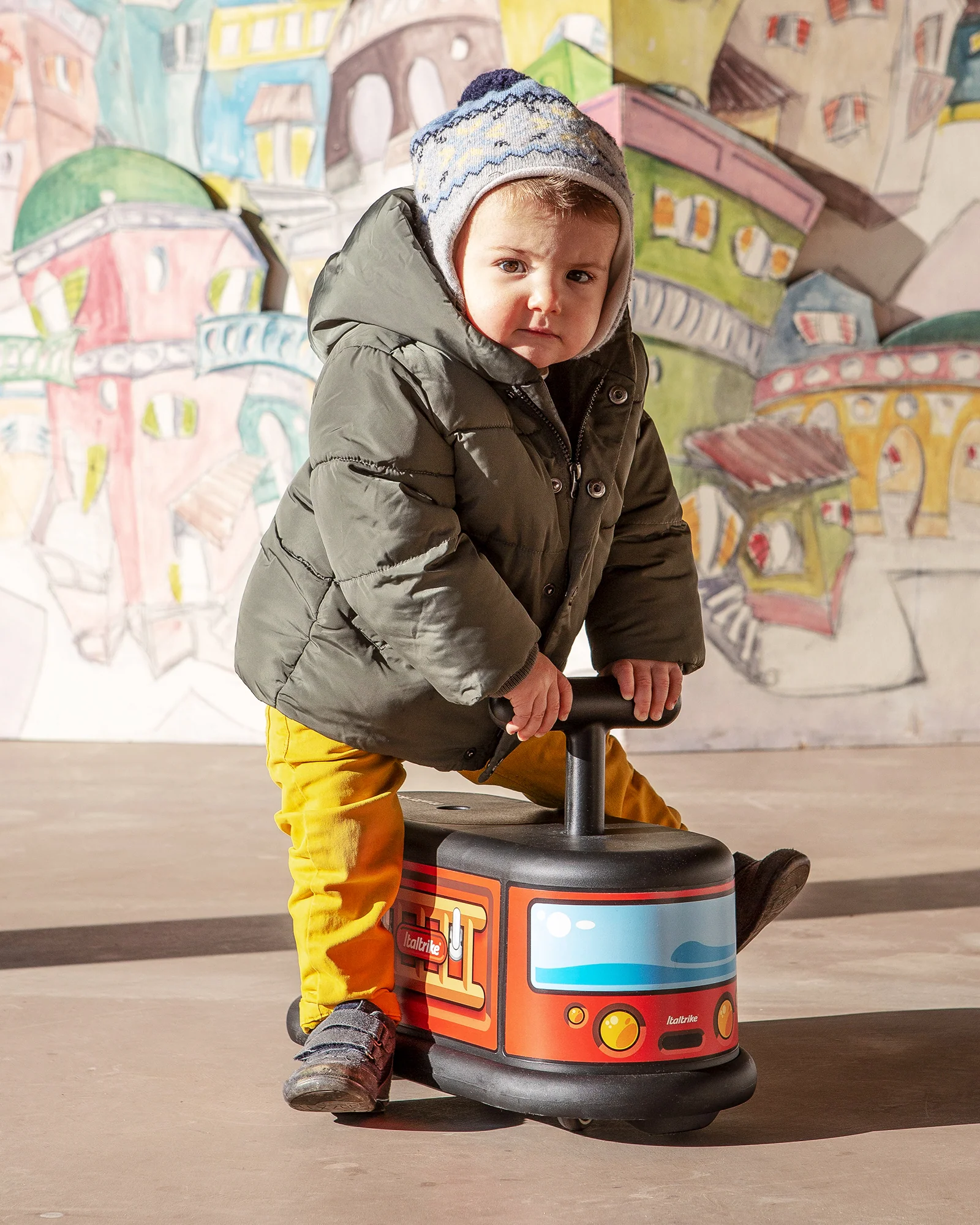 Italtrike La Cosa Ride On Firetruck - Image 9