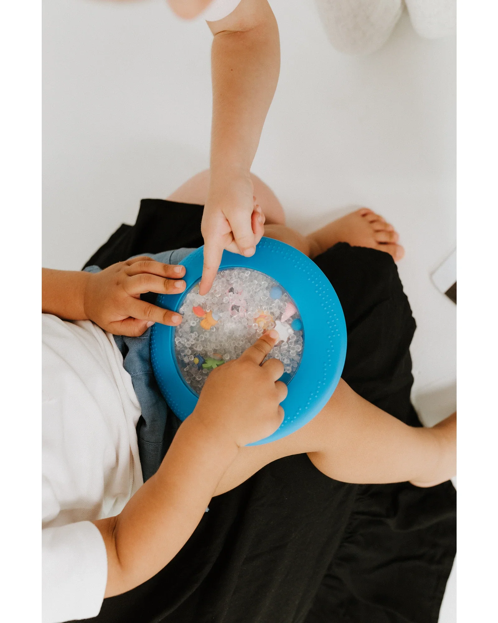 Jellystone Designs Peekaboo Sensory Bag Beach - Image 5