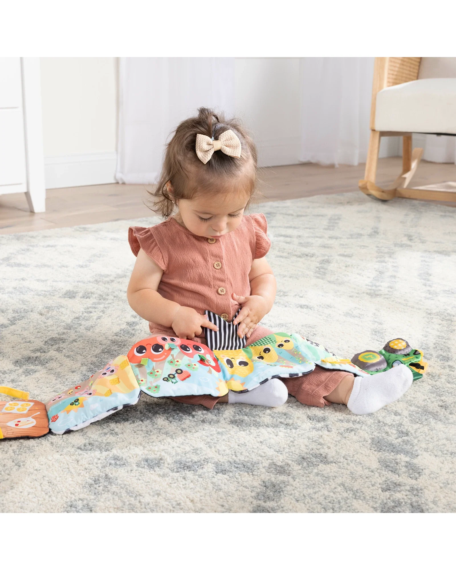 Lamaze John Deere Farm to Table Journey soft book - Image 5