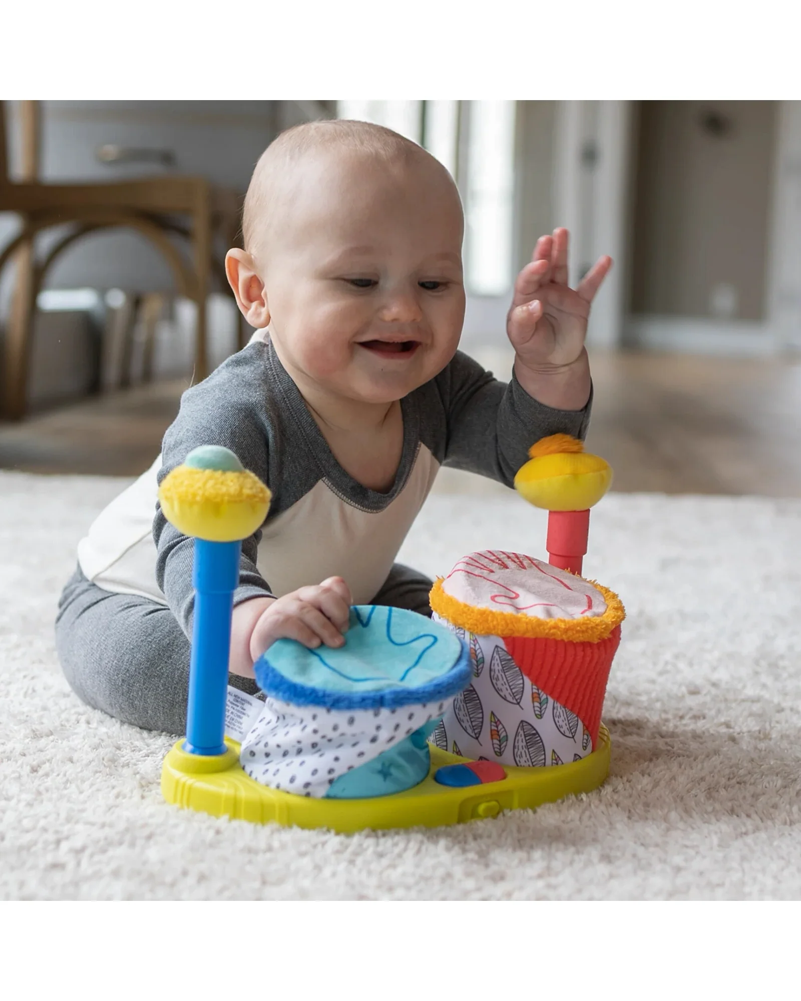 Lamaze Squeeze Beats First Drum set - Image 4