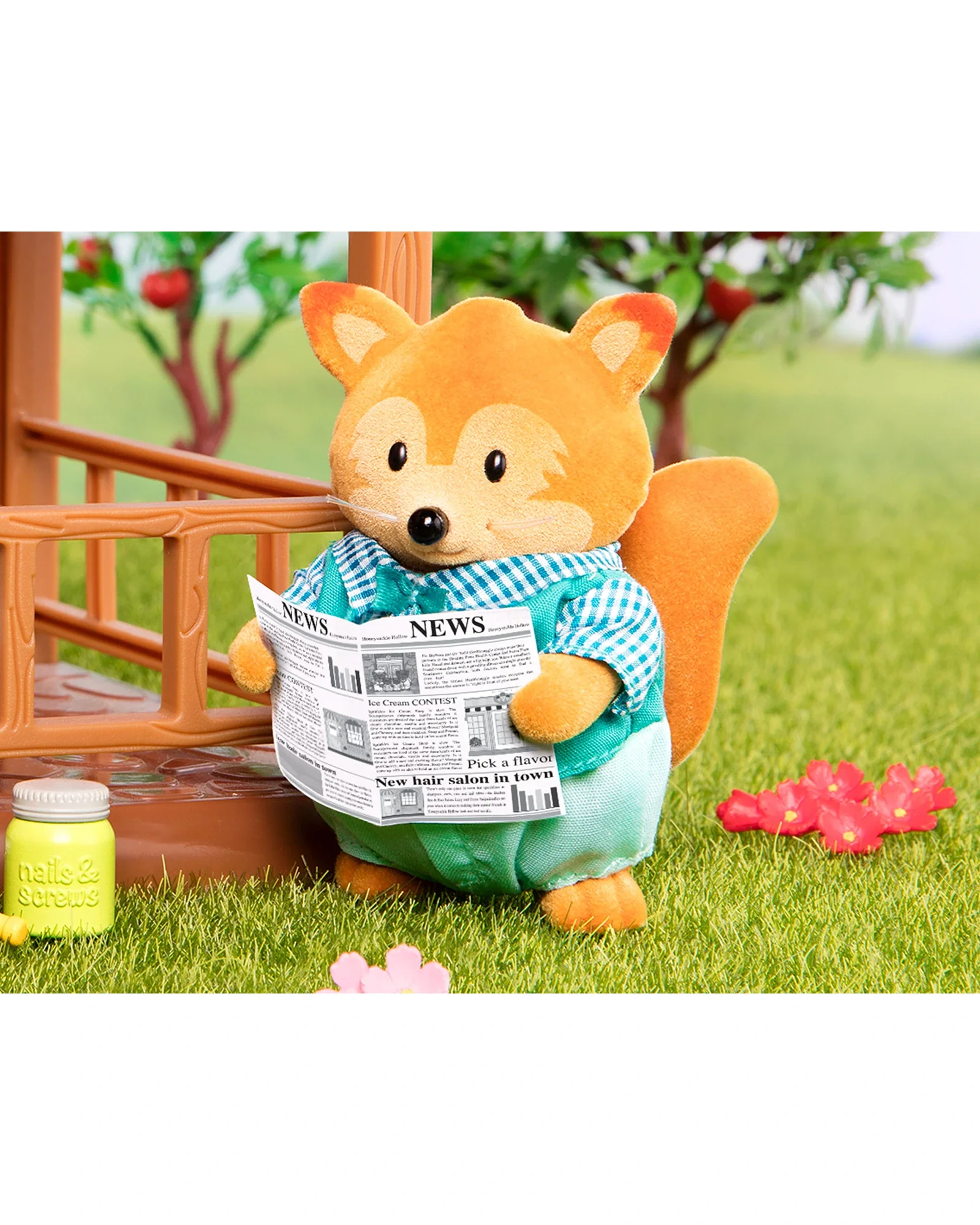 The Tippytail Foxes Miniature Animal Figurine Set - Image 10