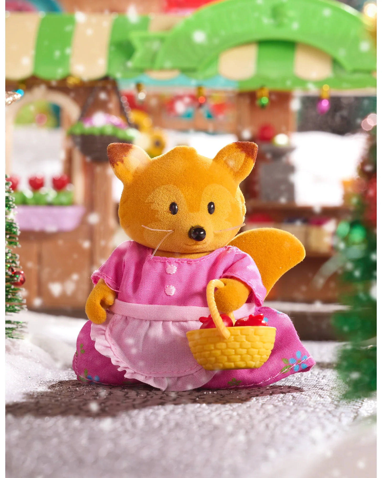 The Tippytail Foxes Miniature Animal Figurine Set - Image 7