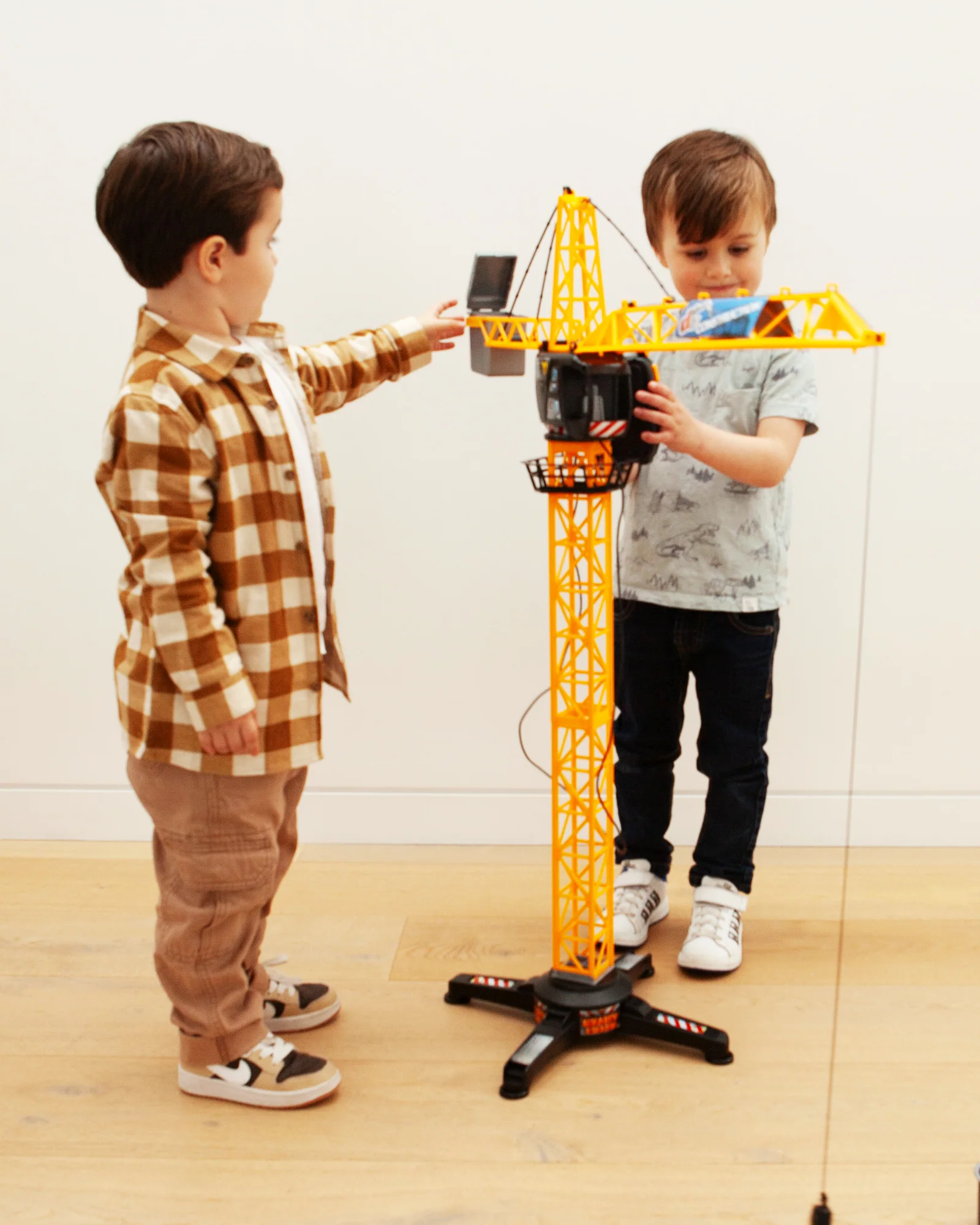 Mega Crane