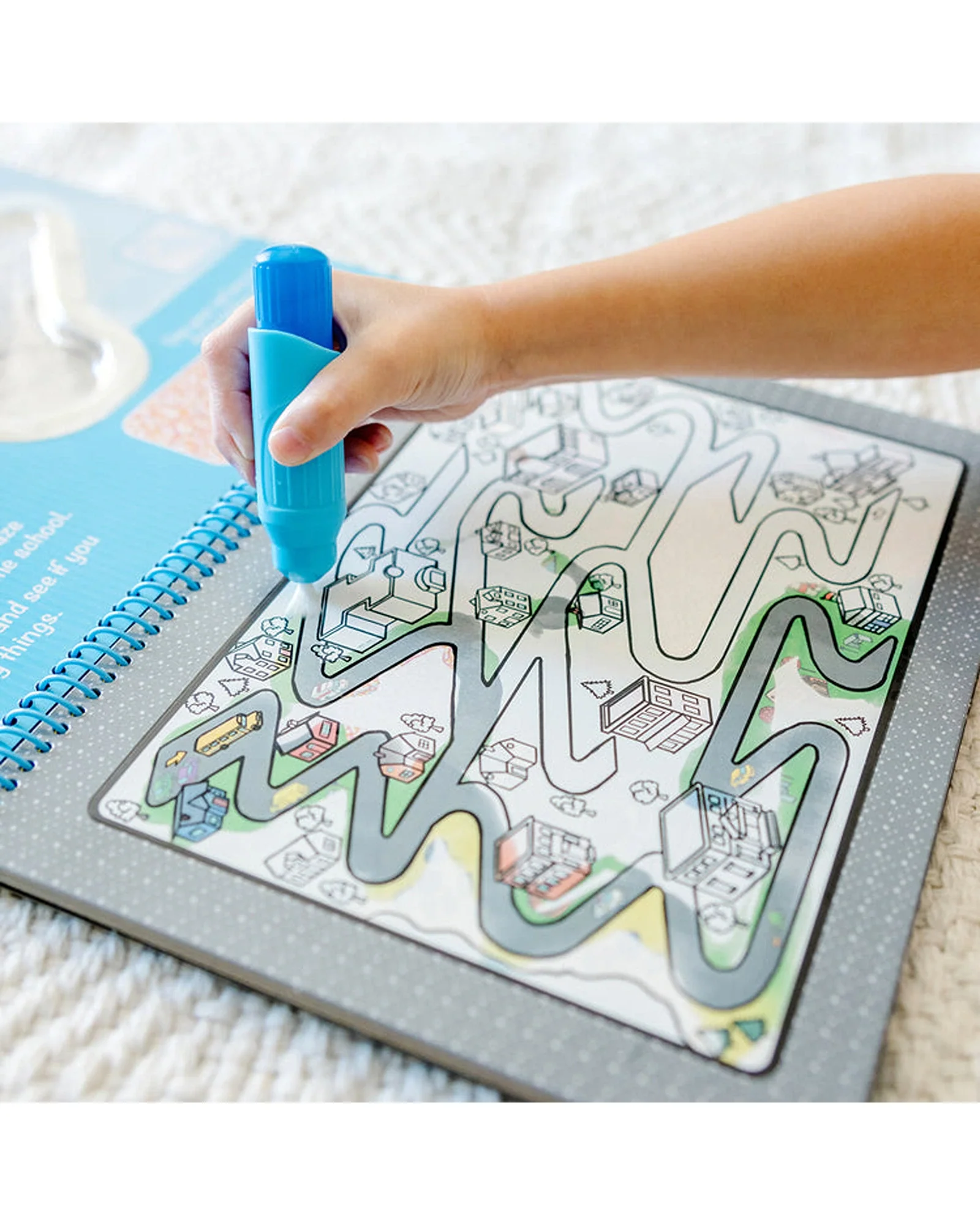 Melissa and Doug Water Wow Around Town Deluxe - Image 5