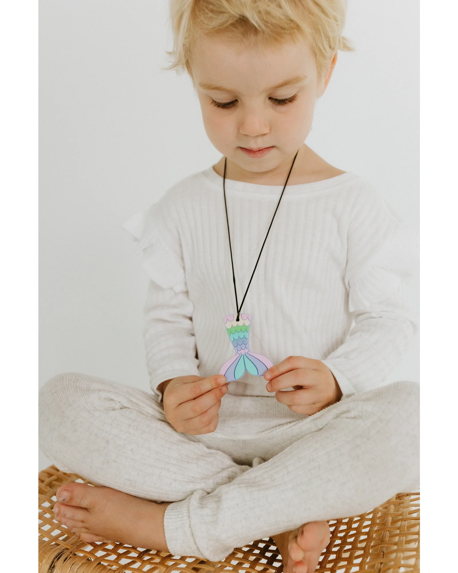 Mermaid Tail Chew Pendant - Image 11