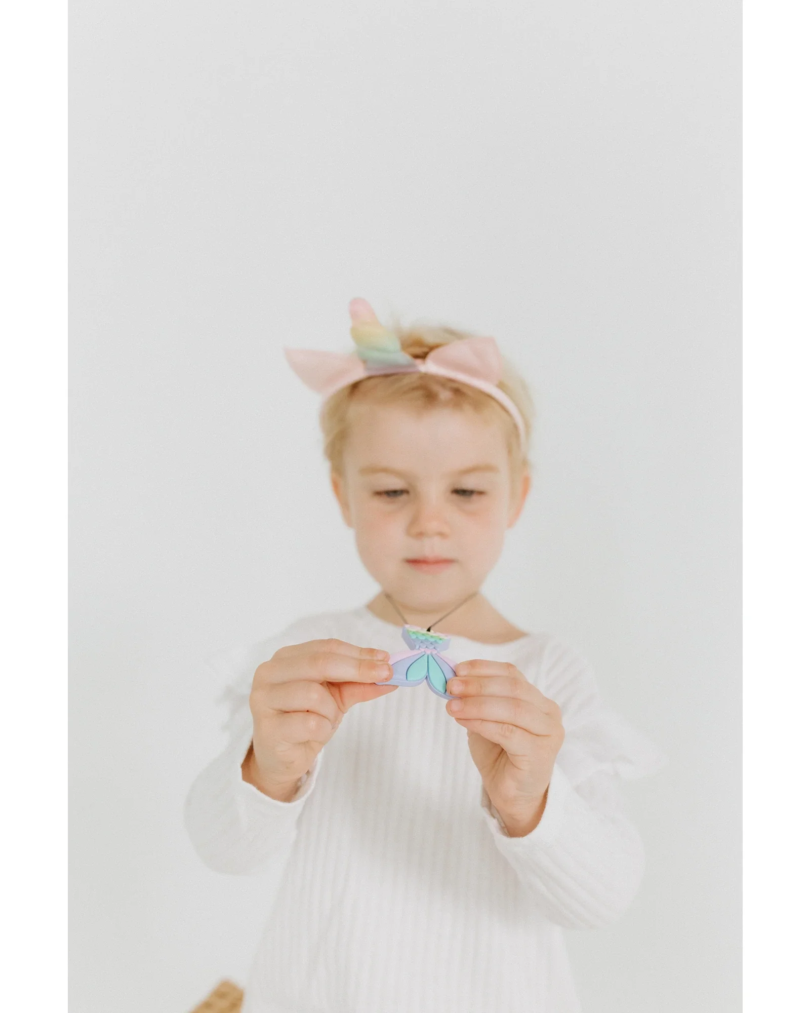 Mermaid Tail Chew Pendant - Image 4