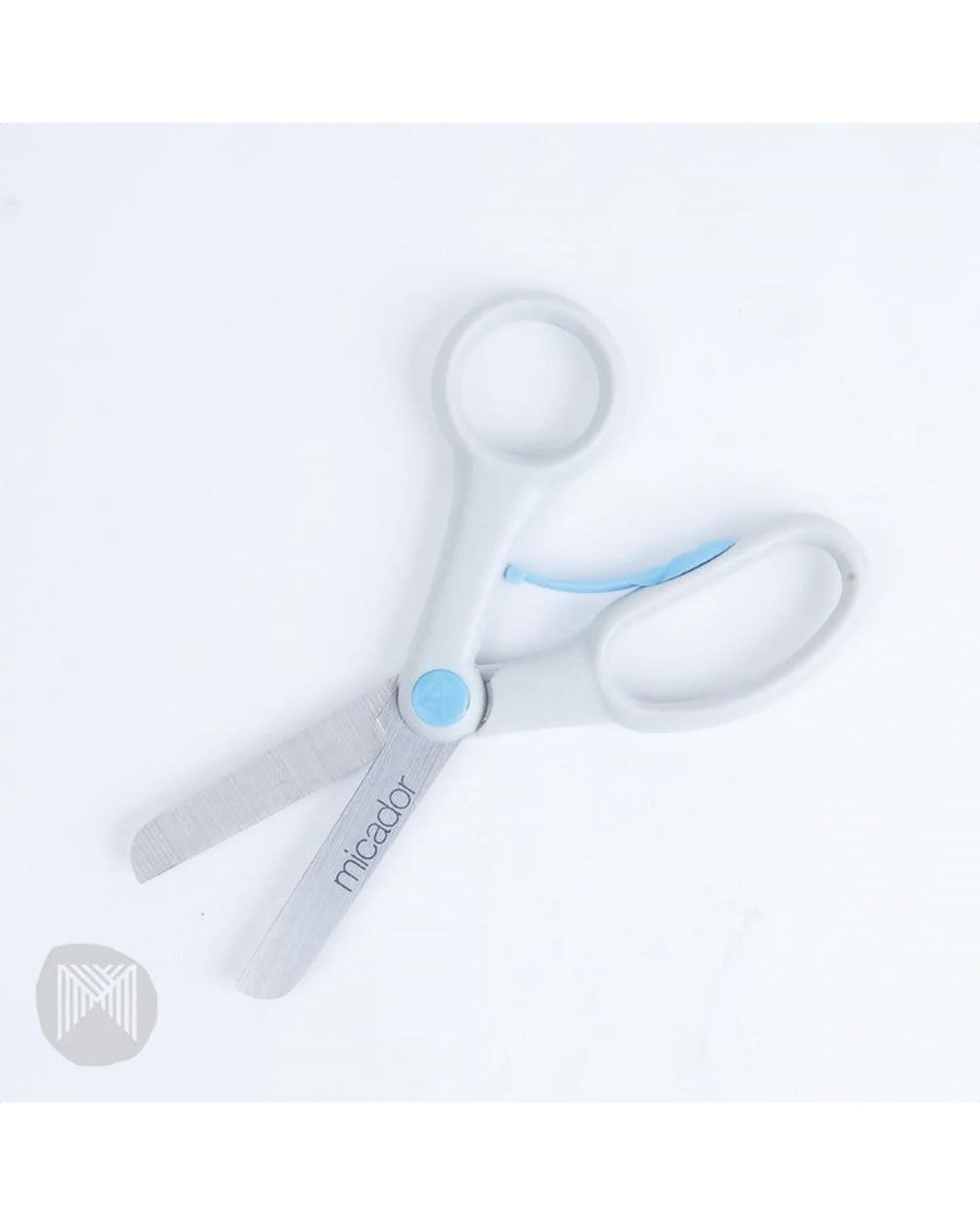 early stART Safety Scissors - Image 2