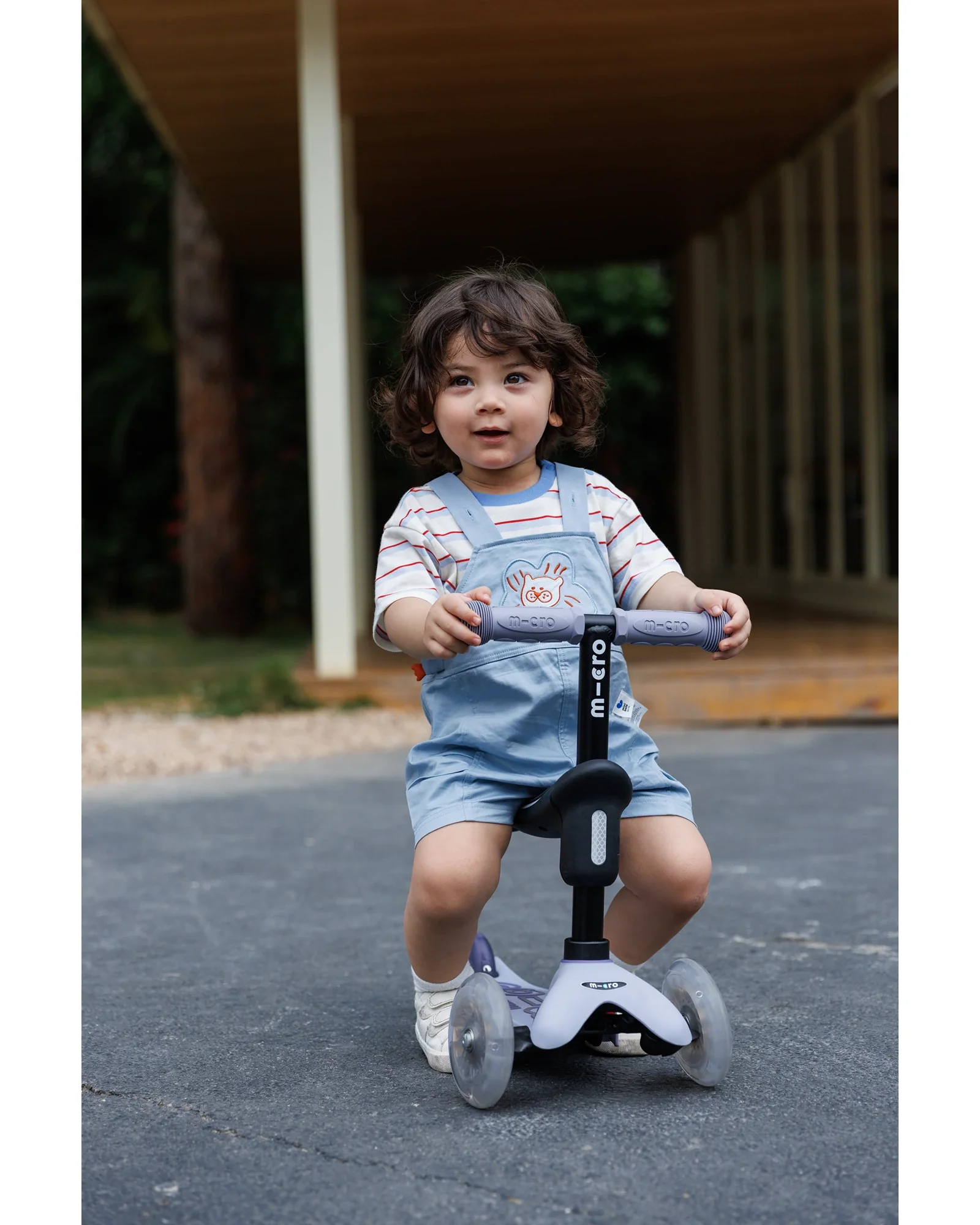 Micro Mini Deluxe 6-in-1 Rock & Go LED Scooter - Lavender Mist - Image 5