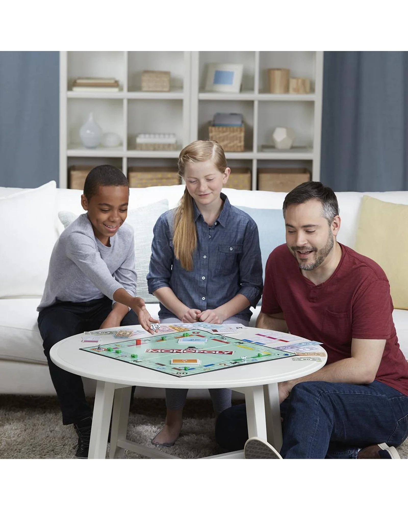 Monopoly Game White - Image 4