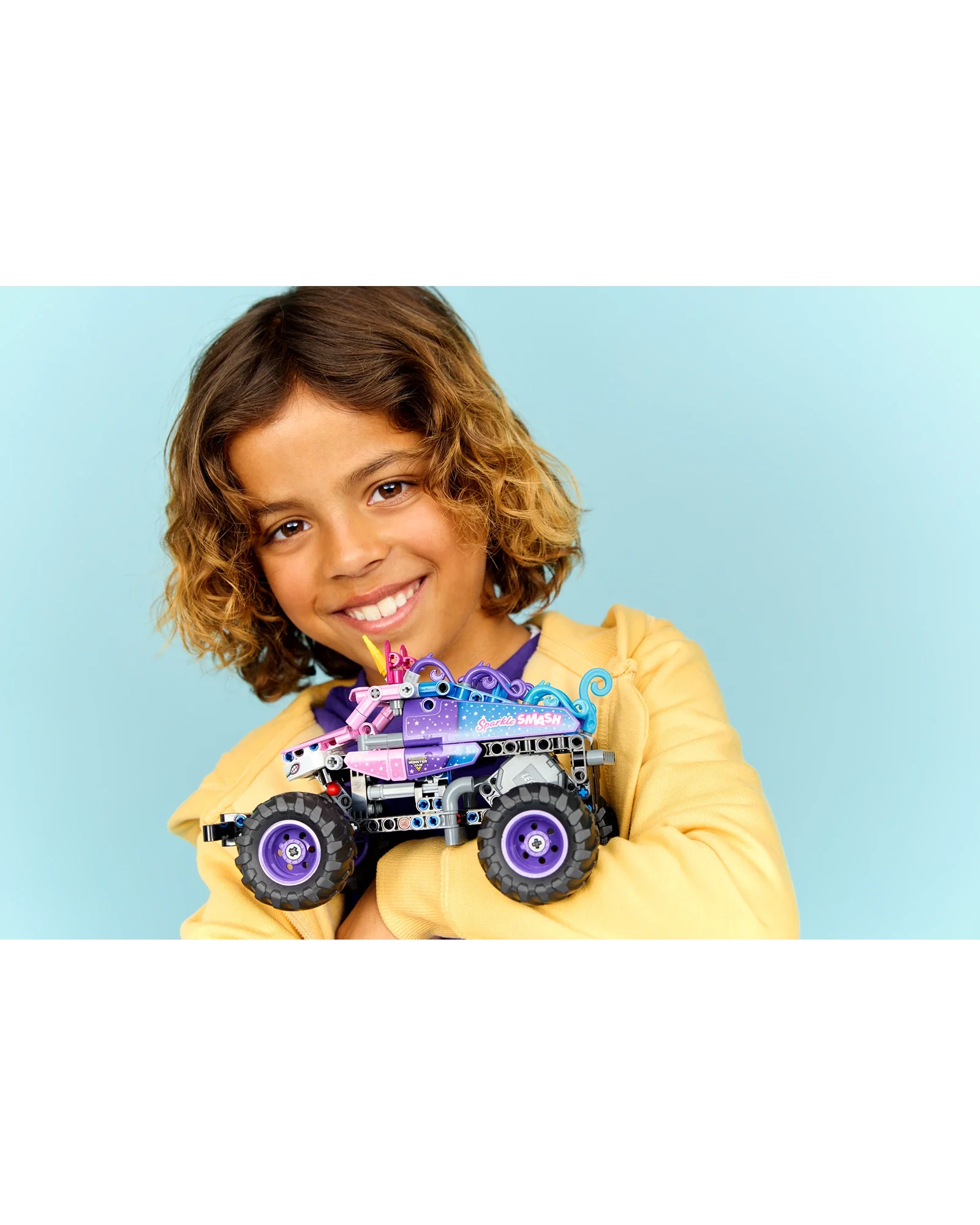 42220 Monster Jam Sparkle Smash Pull-Back - Image 6