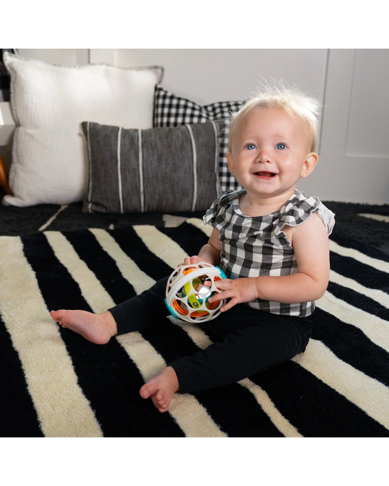 Oball Grip & Spin Oball Rattle Toy - Image 5