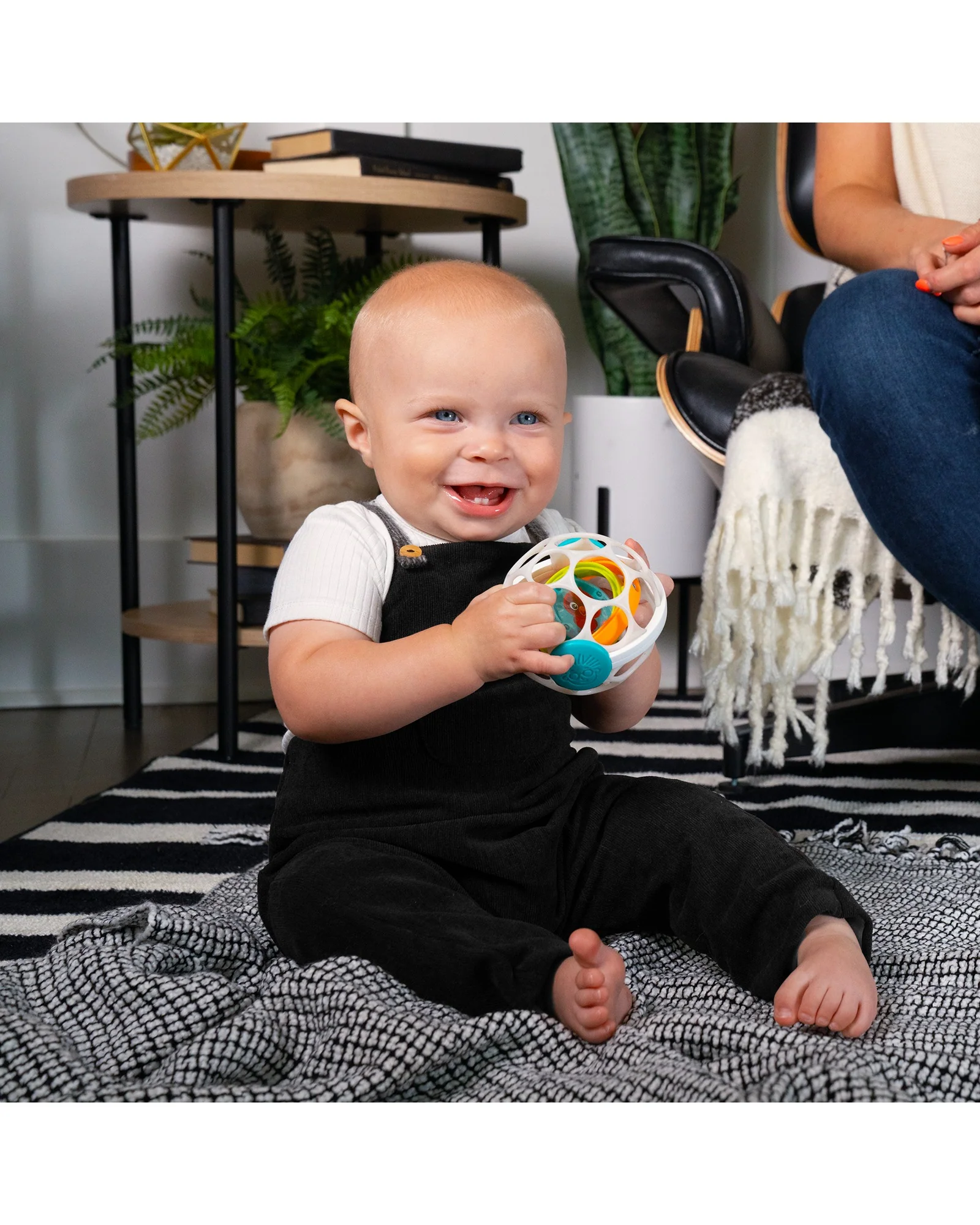 Oball Grip & Spin Oball Rattle Toy - Image 6