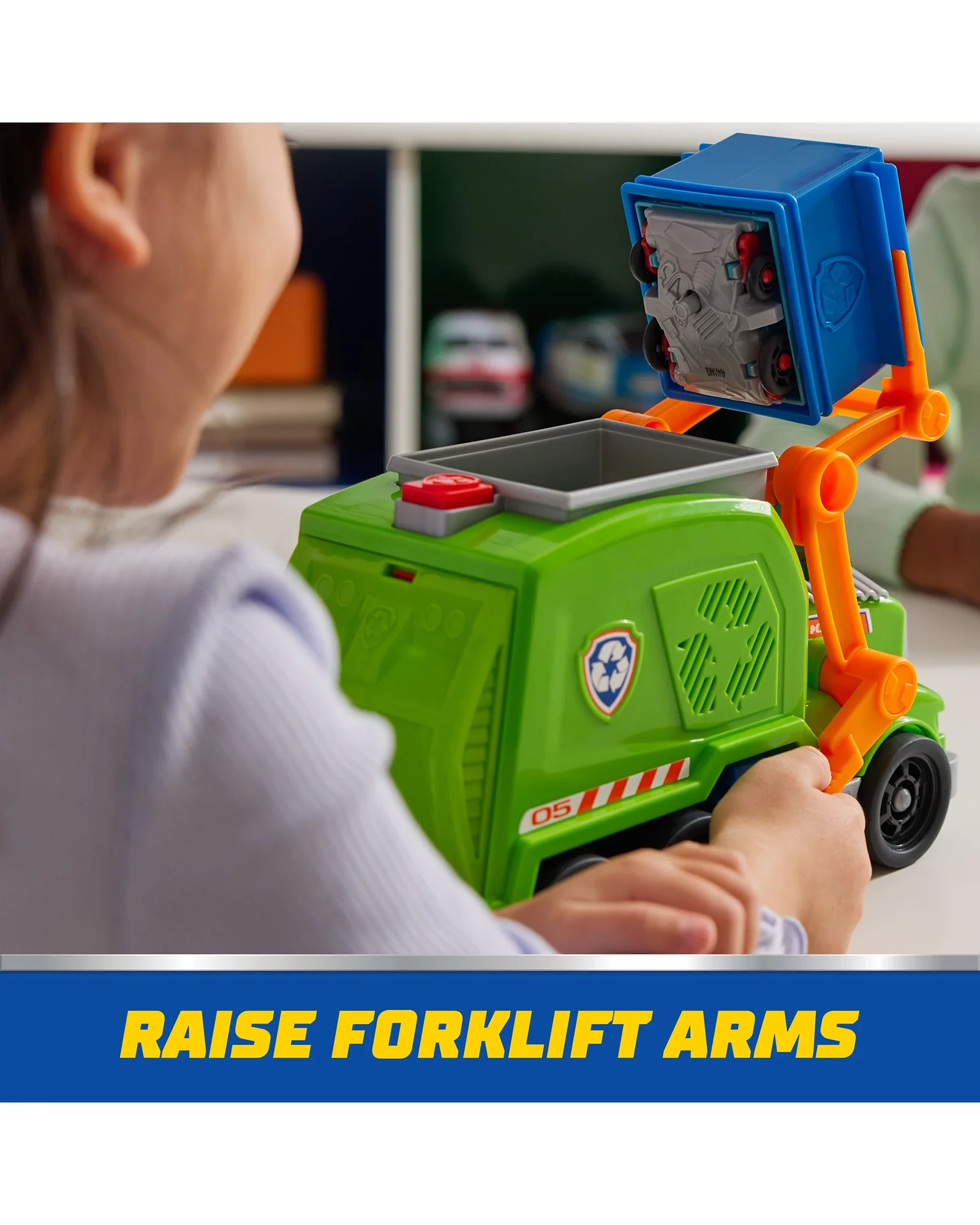 PAW Patrol Sustainable Crush N Roll Recycling Truck - Image 5