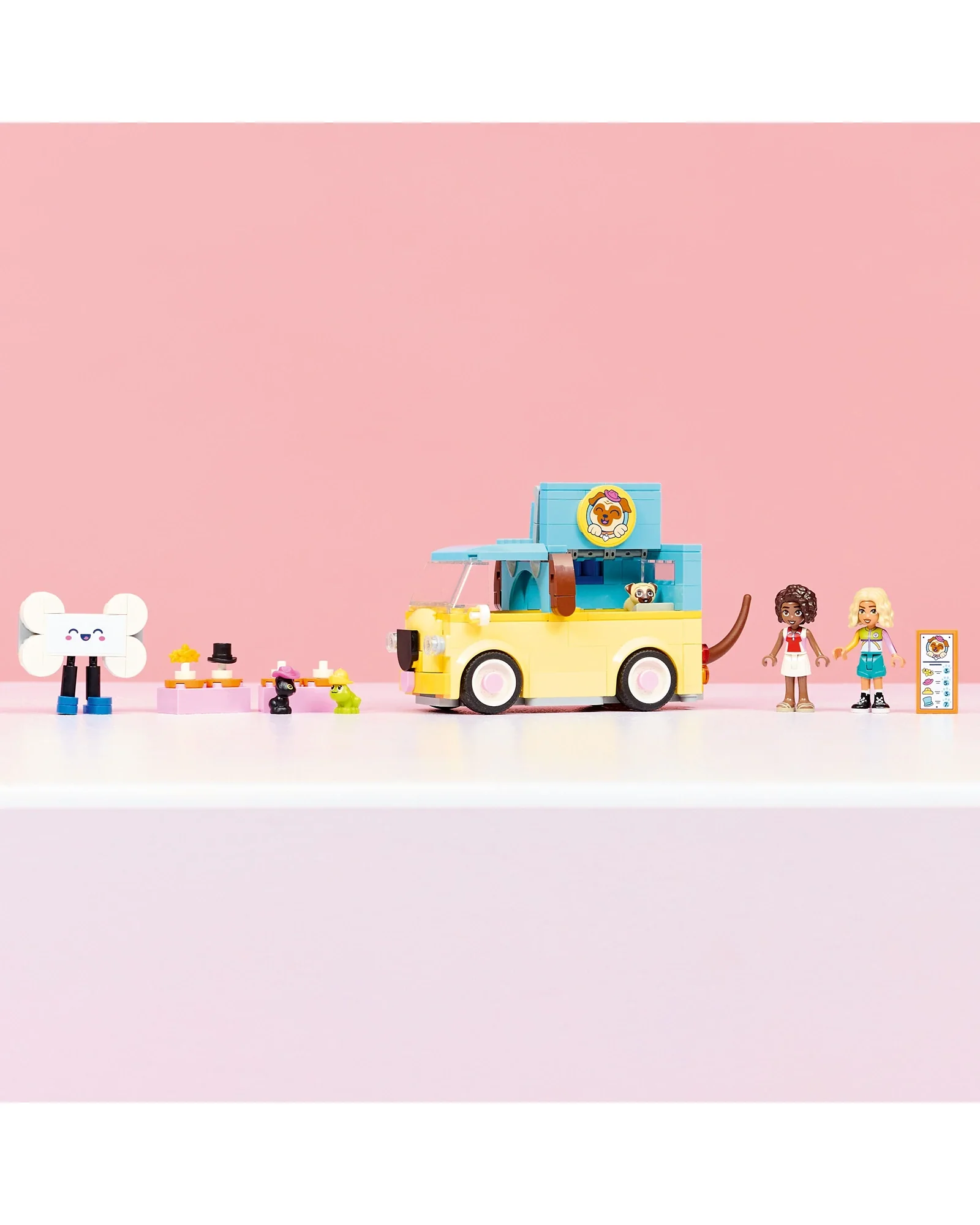 42678 Pet Accessories Van - Image 4