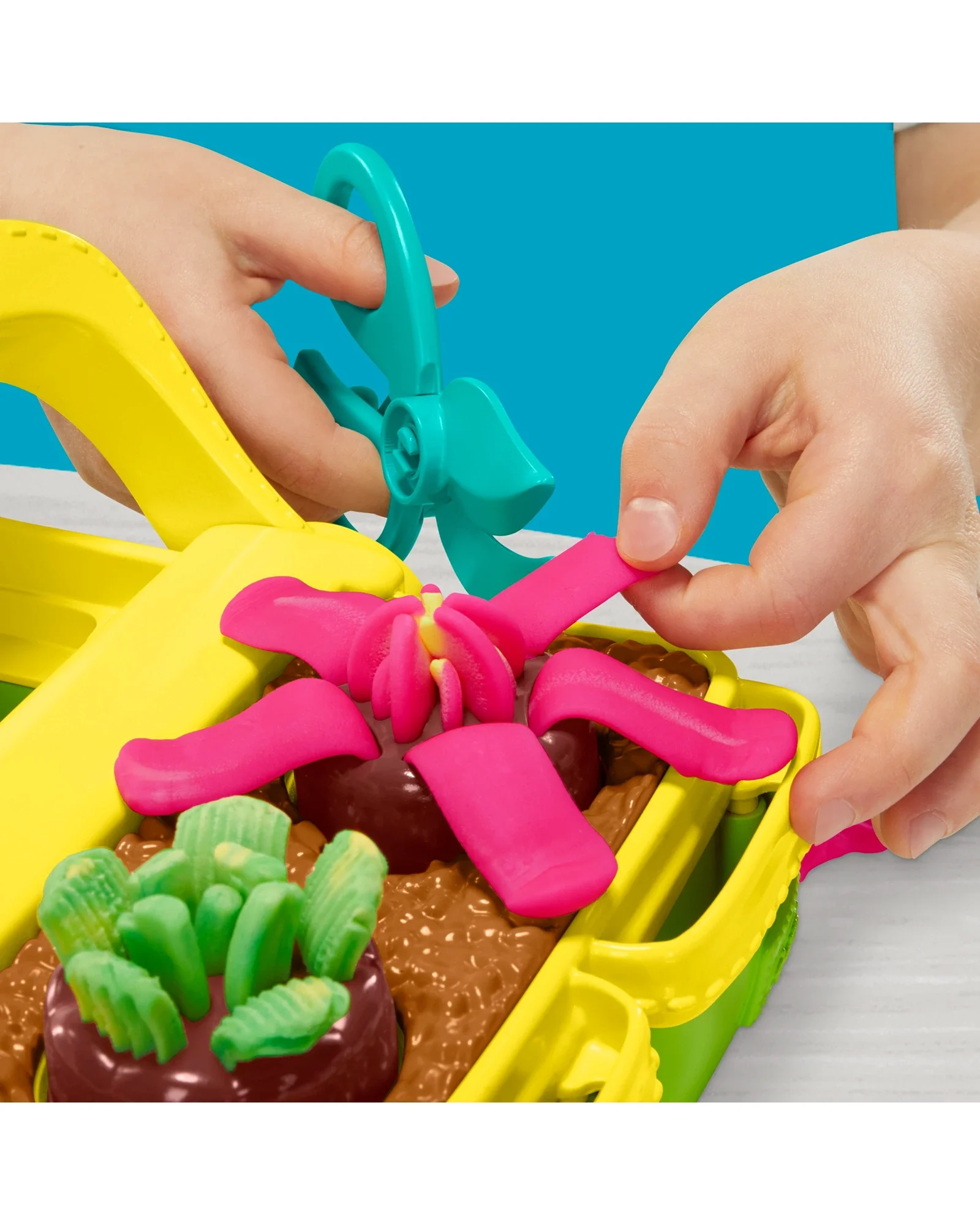 Play-Doh Blooming Flowers Set - Image 18