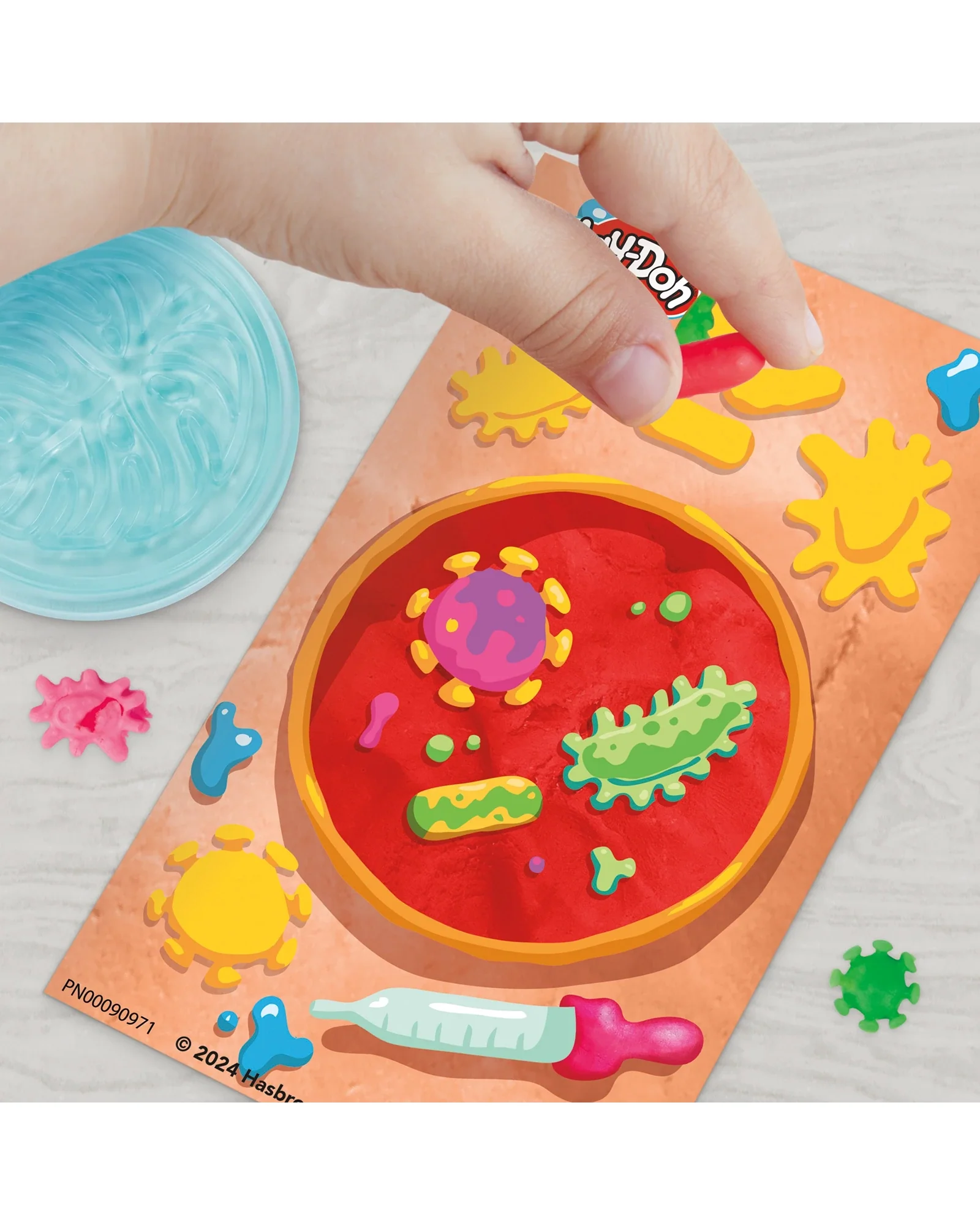 Play-Doh Light and Look Microscope - Image 13