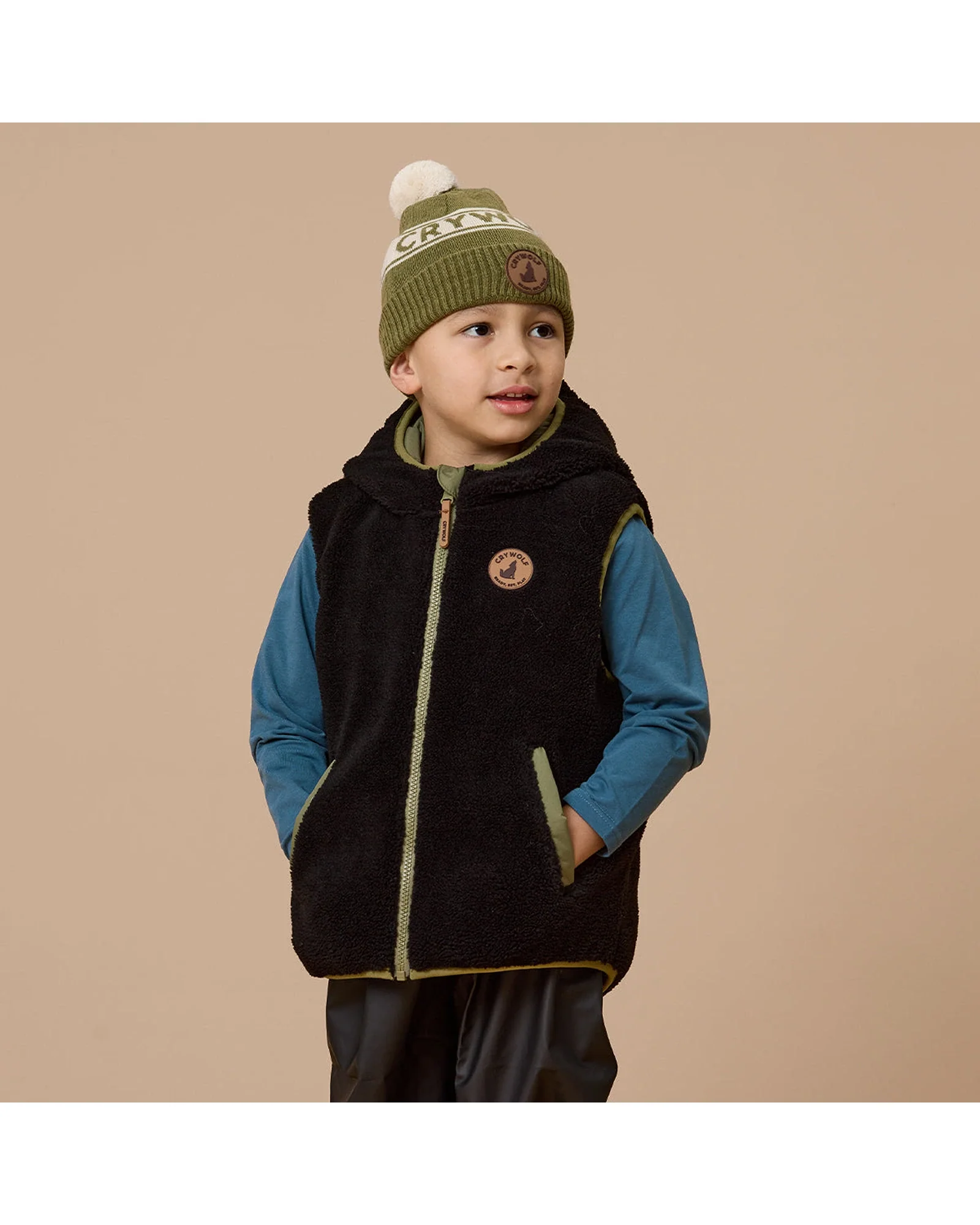REVERSIBLE YETI VEST Fern/Black - Image 8