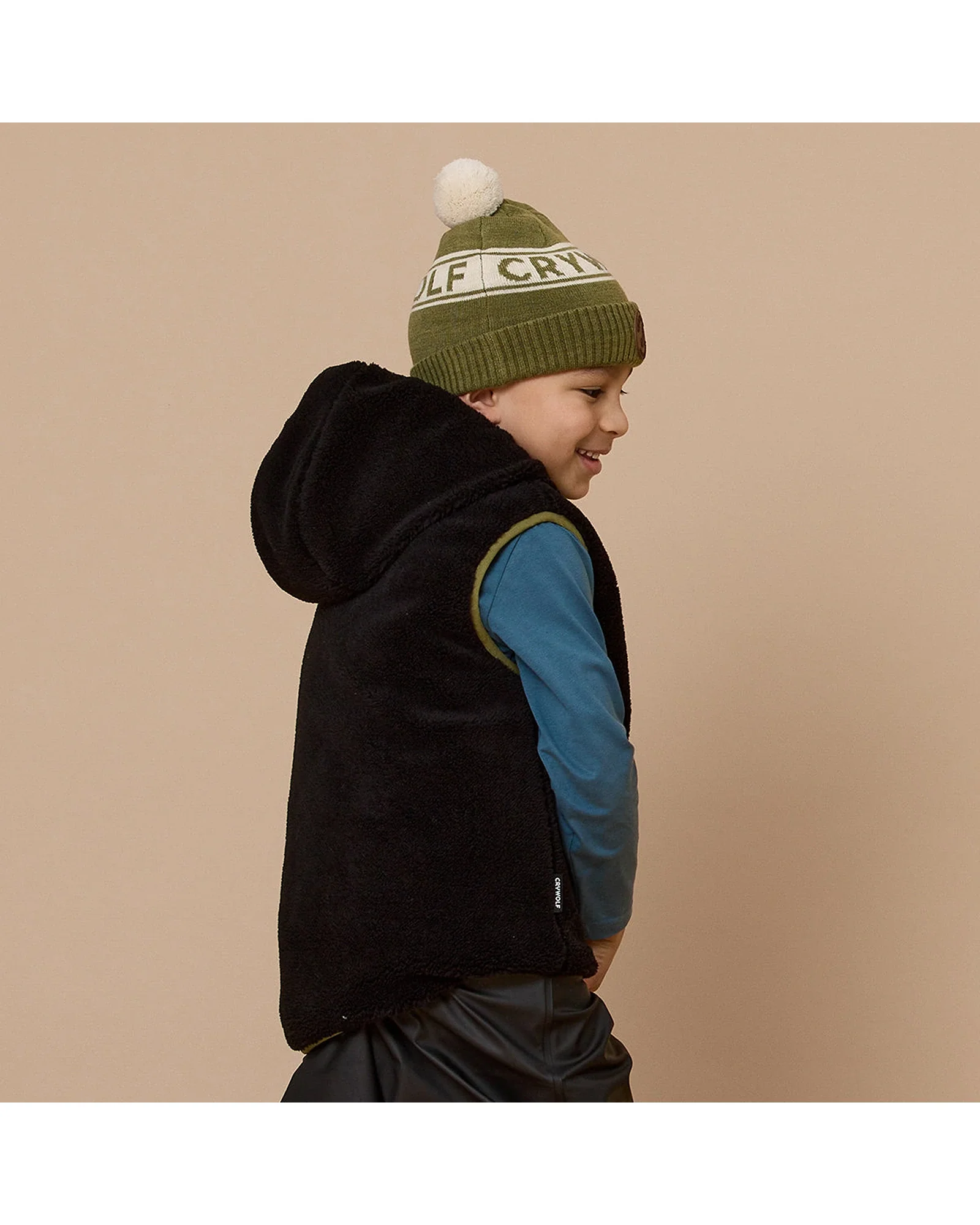 REVERSIBLE YETI VEST Fern/Black - Image 9