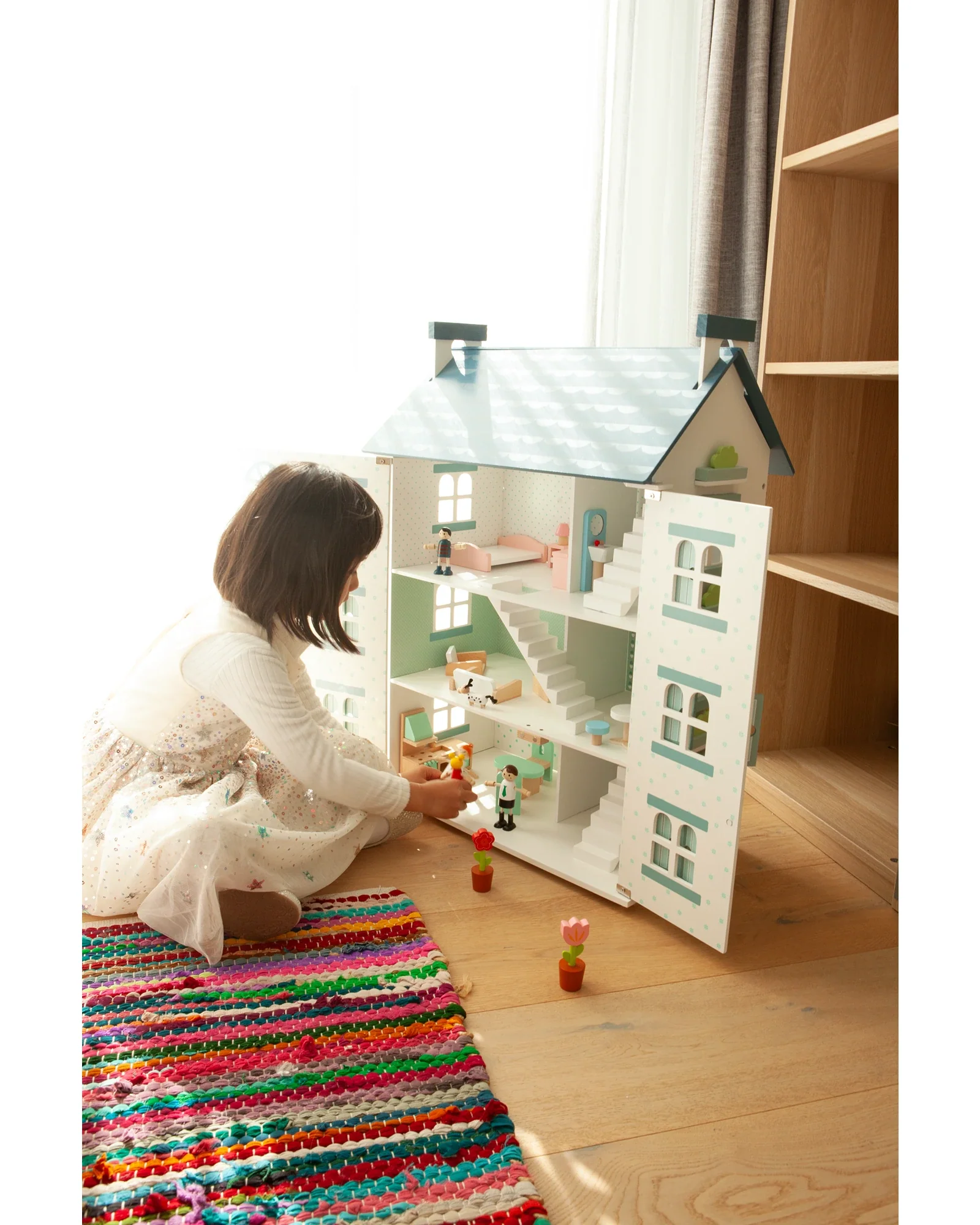 Belle Mansion Doll house - Image 10