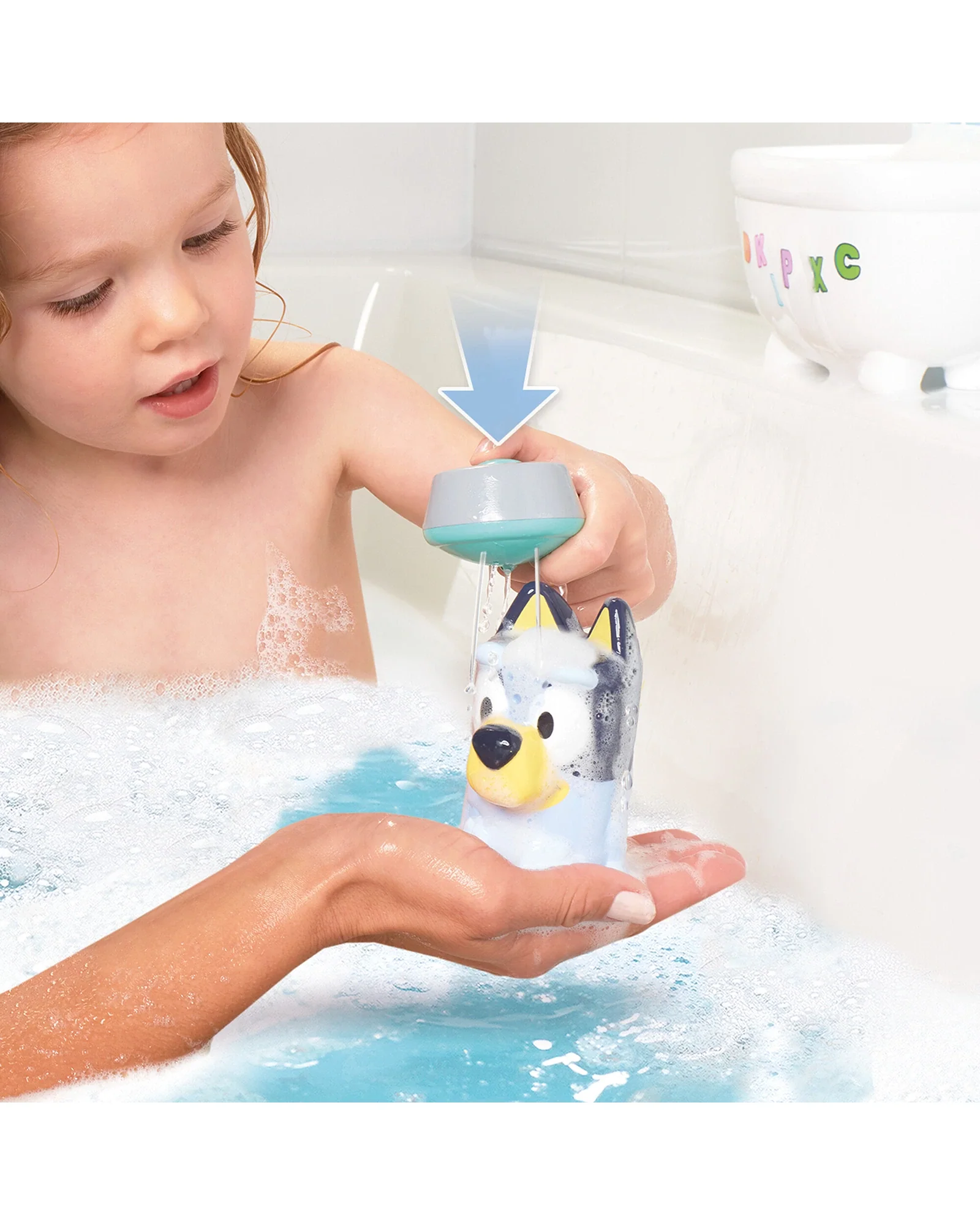 Shower & Scrub Bluey bath toy - Image 8