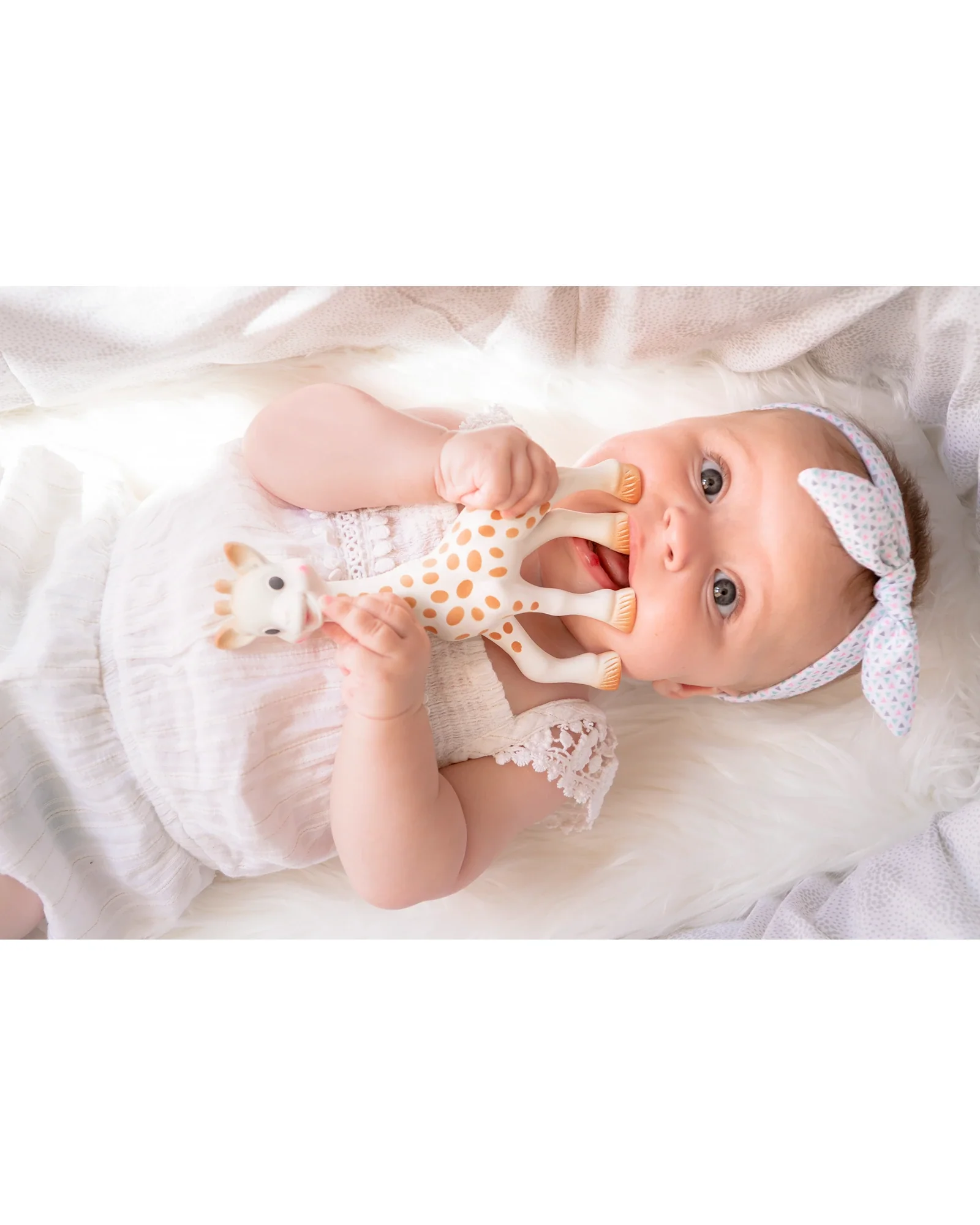 Sophie The Giraffe Teething Toy - Image 7