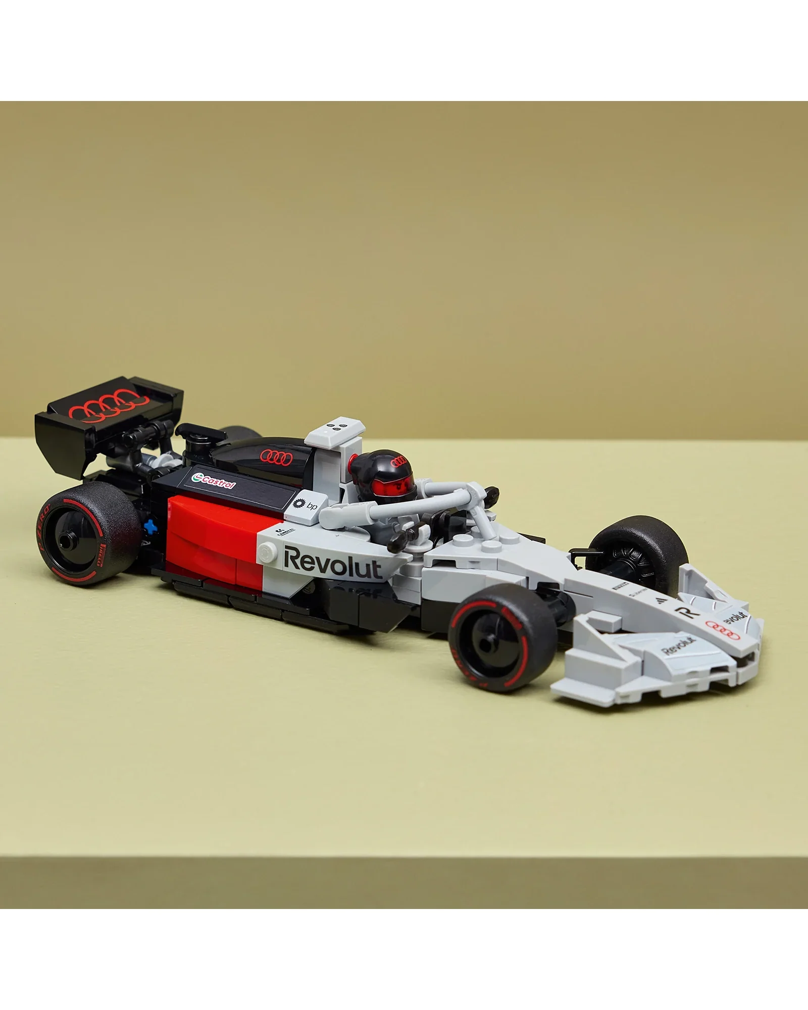 77259 Audi Revolut F1 Team - Image 2